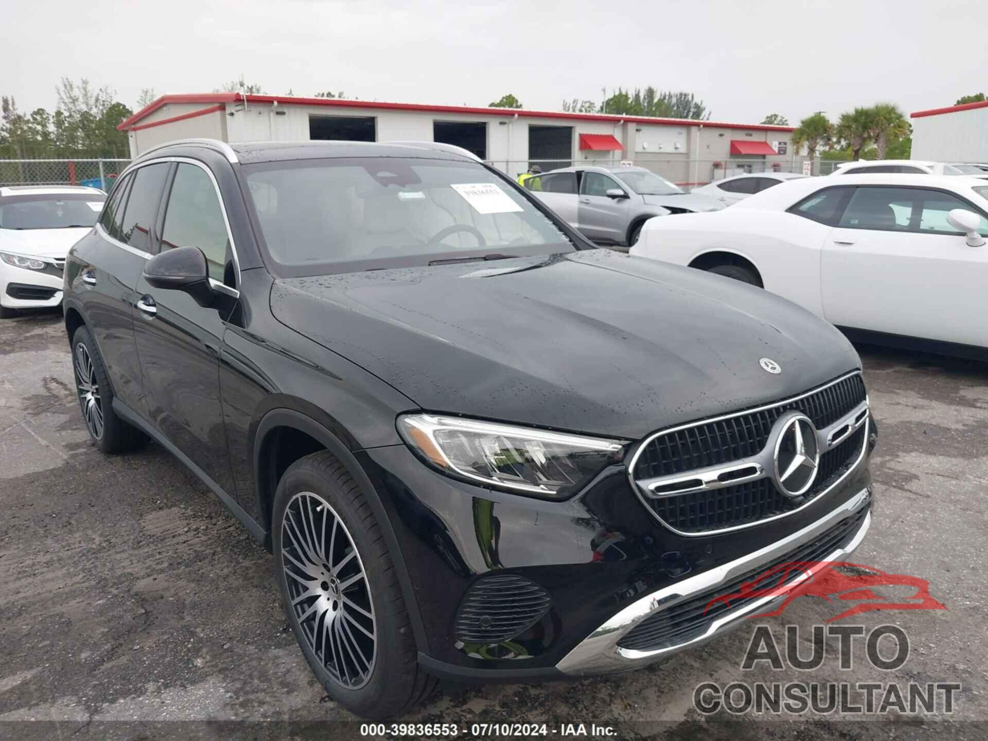 MERCEDES-BENZ GLC 300 2024 - W1NKM4GB4RF161563