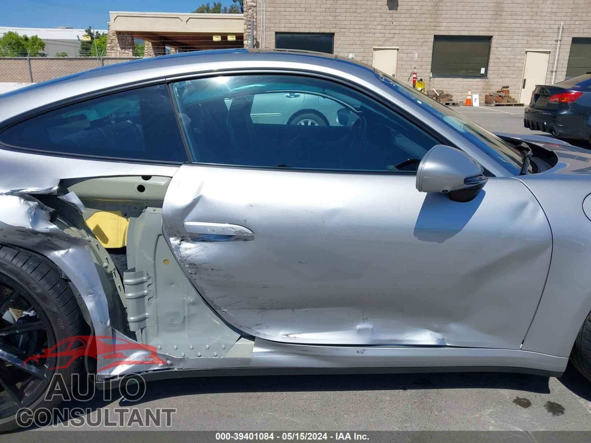 PORSCHE 911 2024 - WP0AA2A95RS207916
