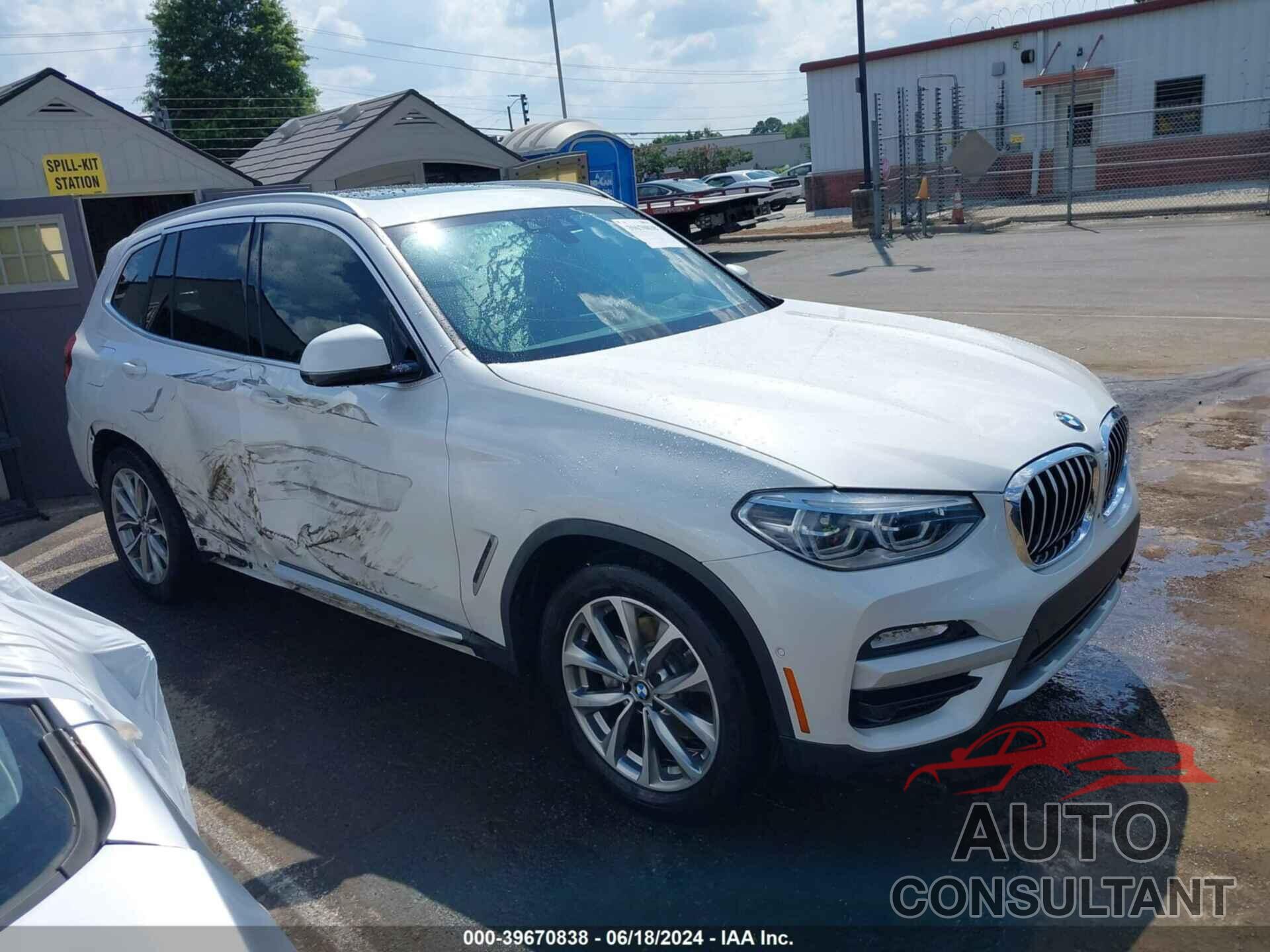 BMW X3 2018 - 5UXTR9C57JLD72063