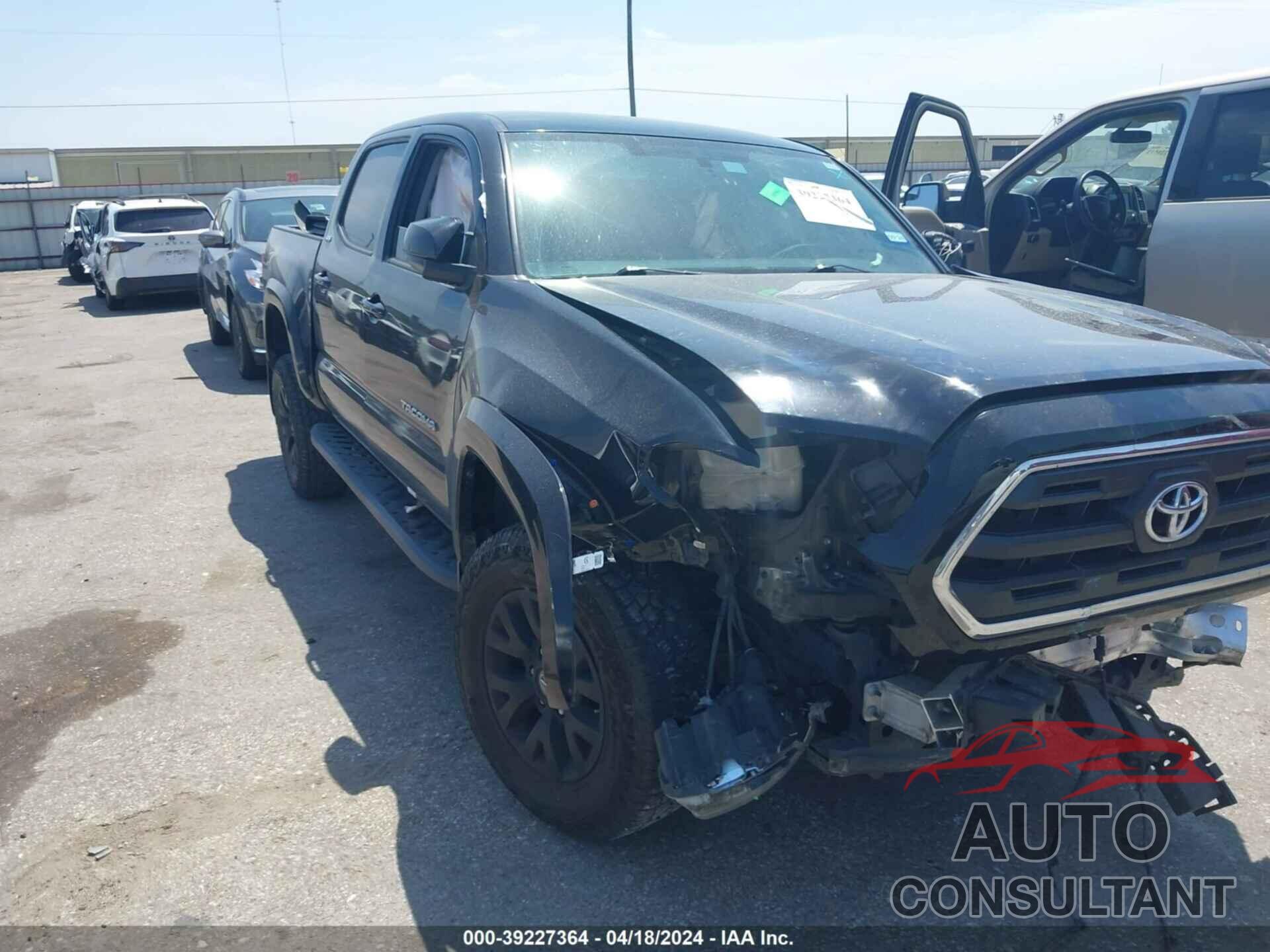 TOYOTA TACOMA 2017 - 5TFAZ5CN3HX032765