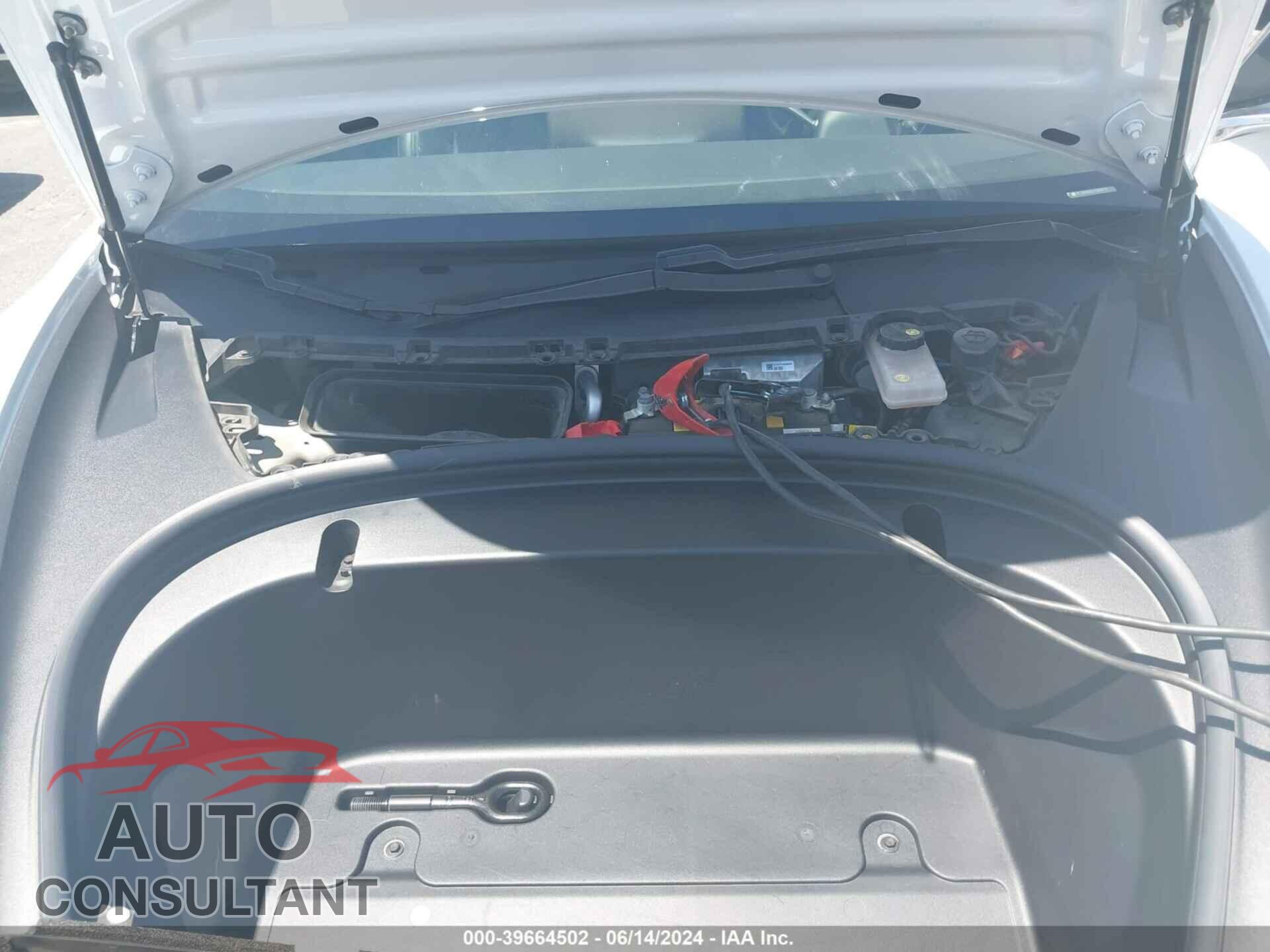TESLA MODEL 3 2020 - 5YJ3E1EA2LF590570
