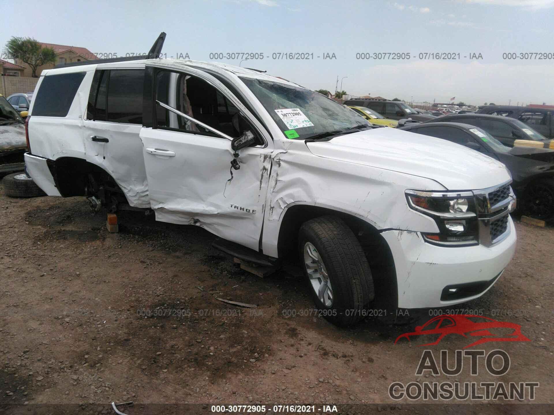 CHEVROLET TAHOE 2019 - 1GNSCBKC6KR284386