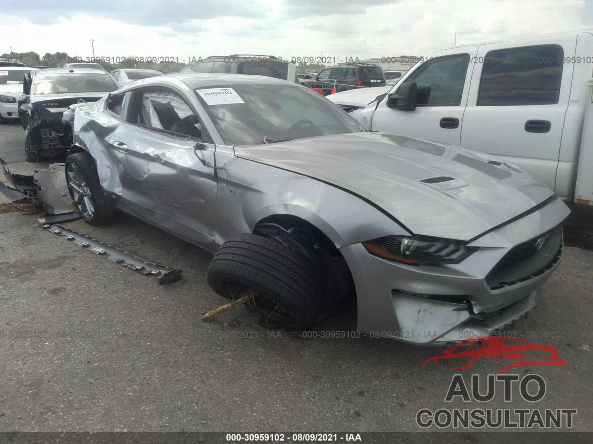 FORD MUSTANG 2020 - 1FA6P8TH3L5192064