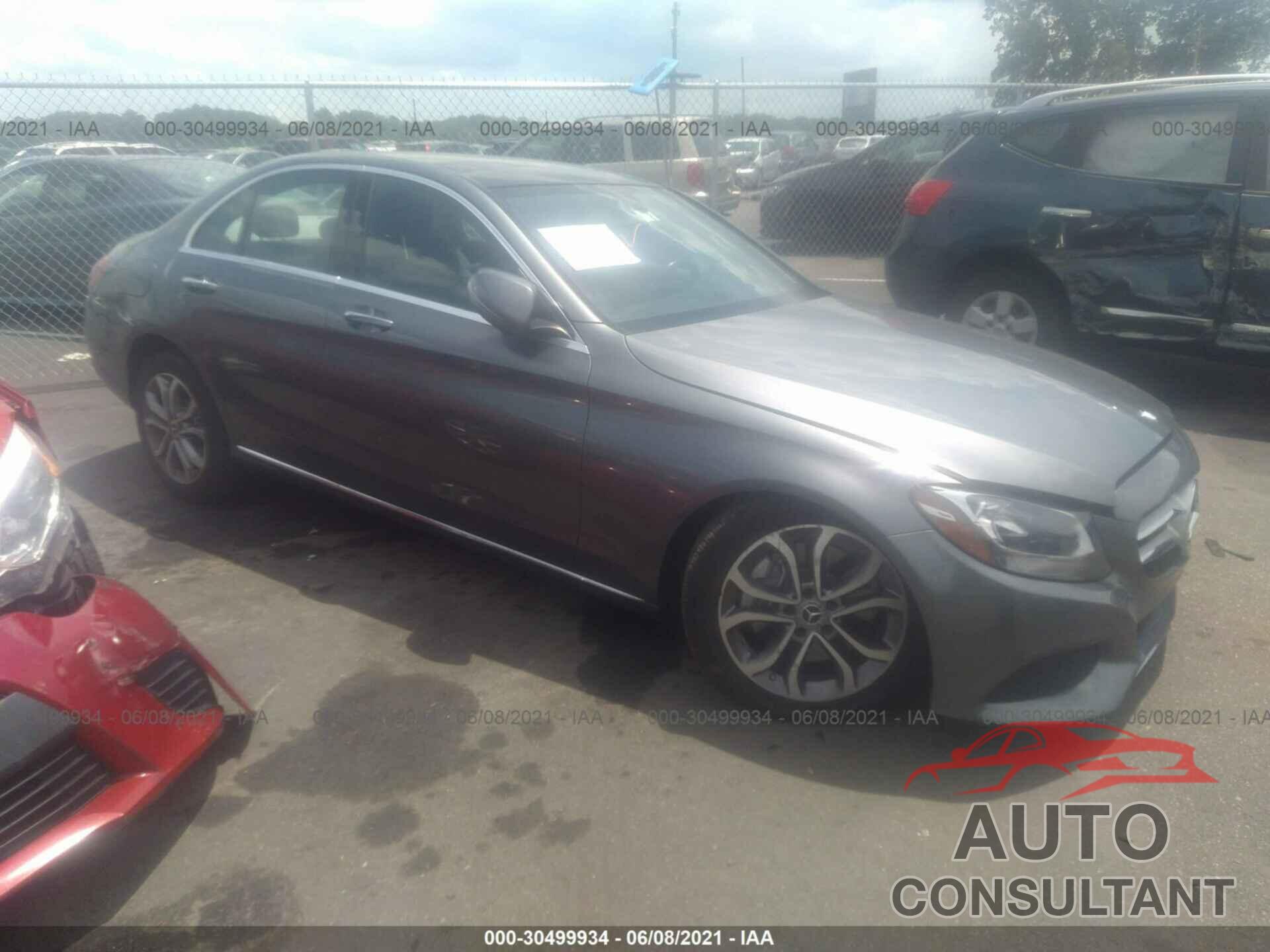 MERCEDES-BENZ C-CLASS 2017 - 55SWF4KB0HU212326