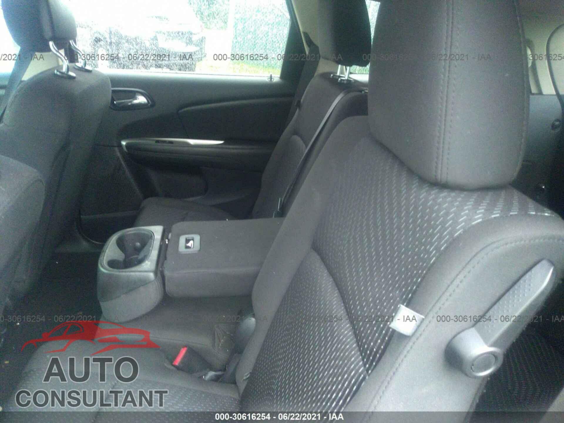 DODGE JOURNEY 2018 - 3C4PDCAB7JT530314