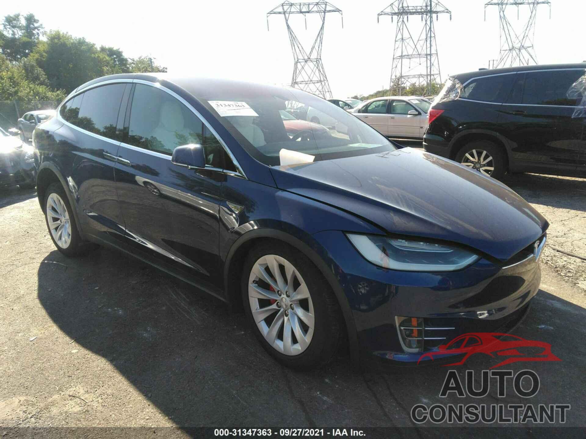 TESLA MODEL X 2016 - 5YJXCBE47GFF00071