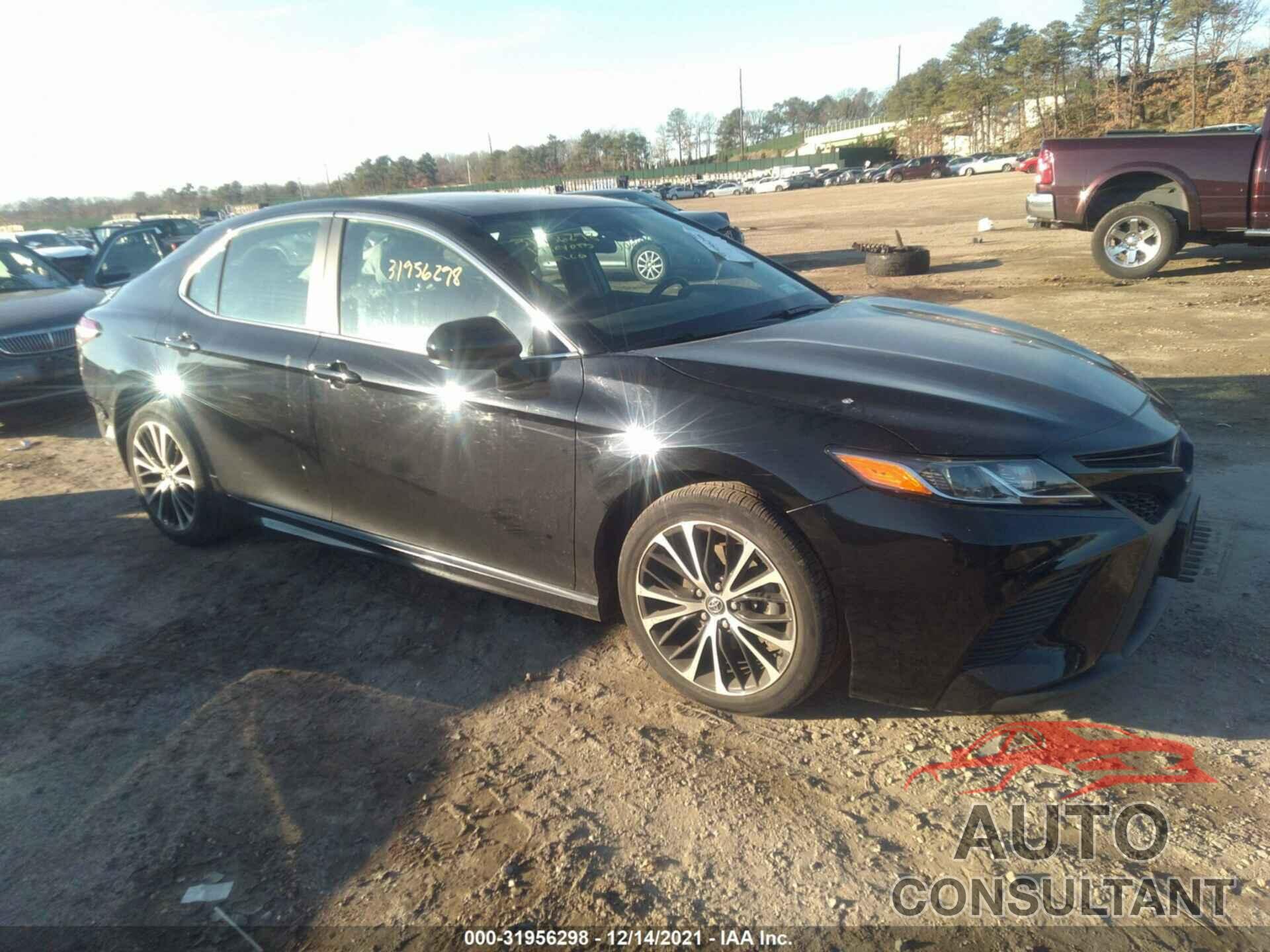 TOYOTA CAMRY 2019 - 4T1B11HK2KU164360