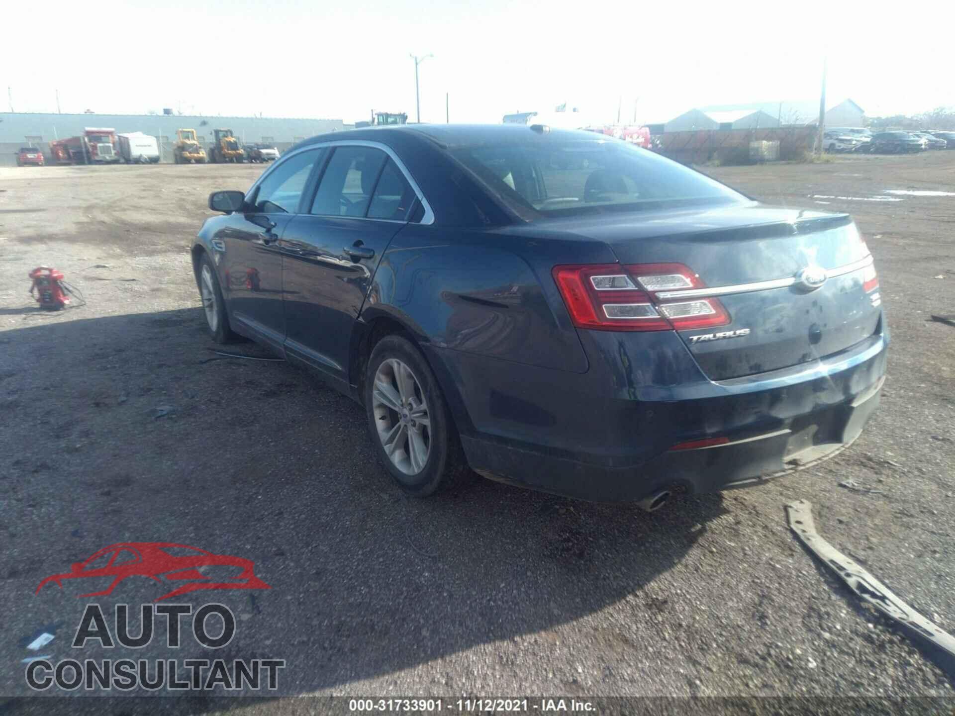 FORD TAURUS 2017 - 1FAHP2E97HG106357