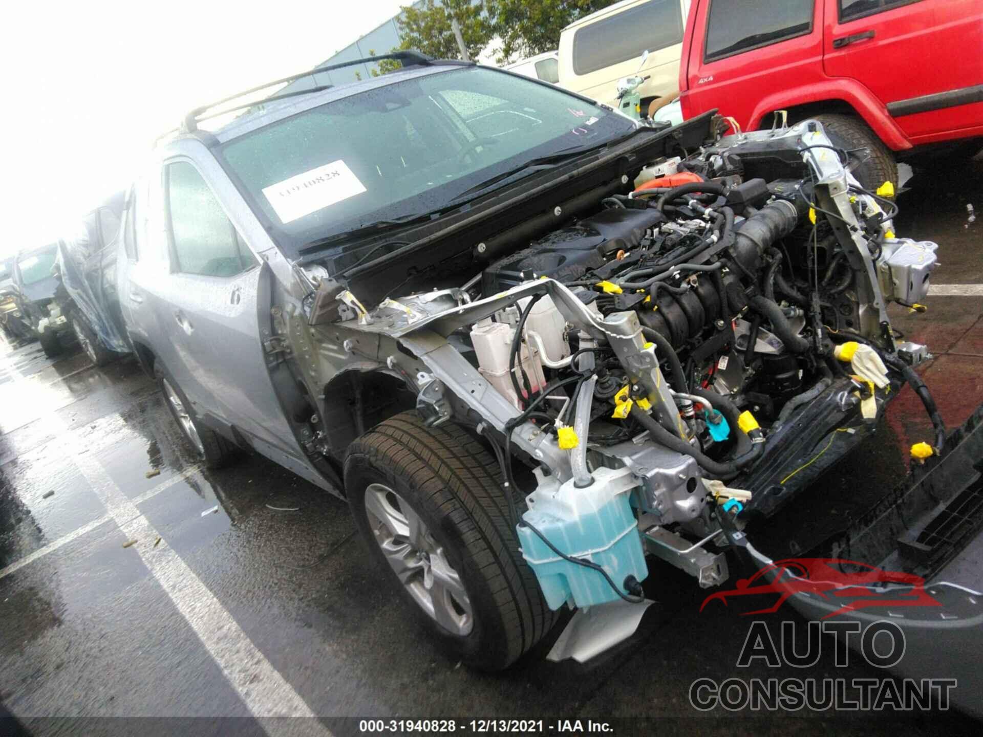 TOYOTA RAV4 2021 - 4T3M6RFV5MU012220