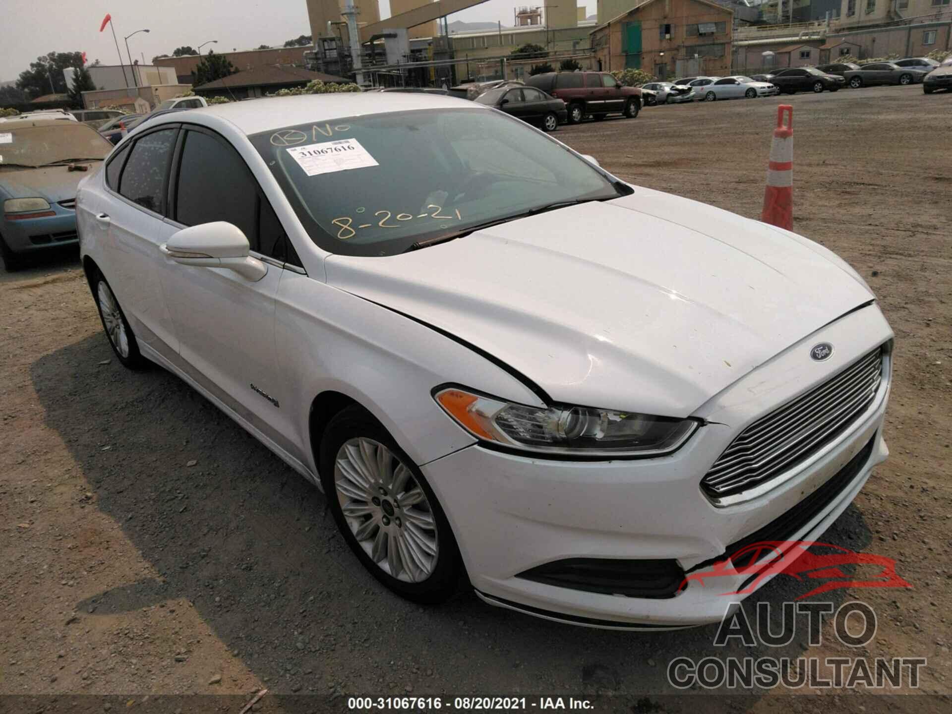 FORD FUSION 2016 - 3FA6P0LU7GR389336