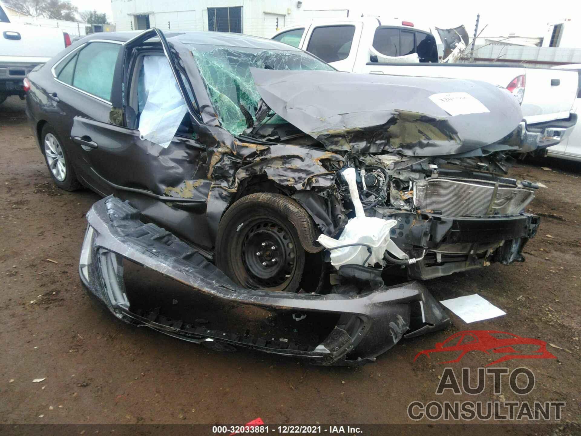 TOYOTA CAMRY 2016 - 4T4BF1FK5GR530023