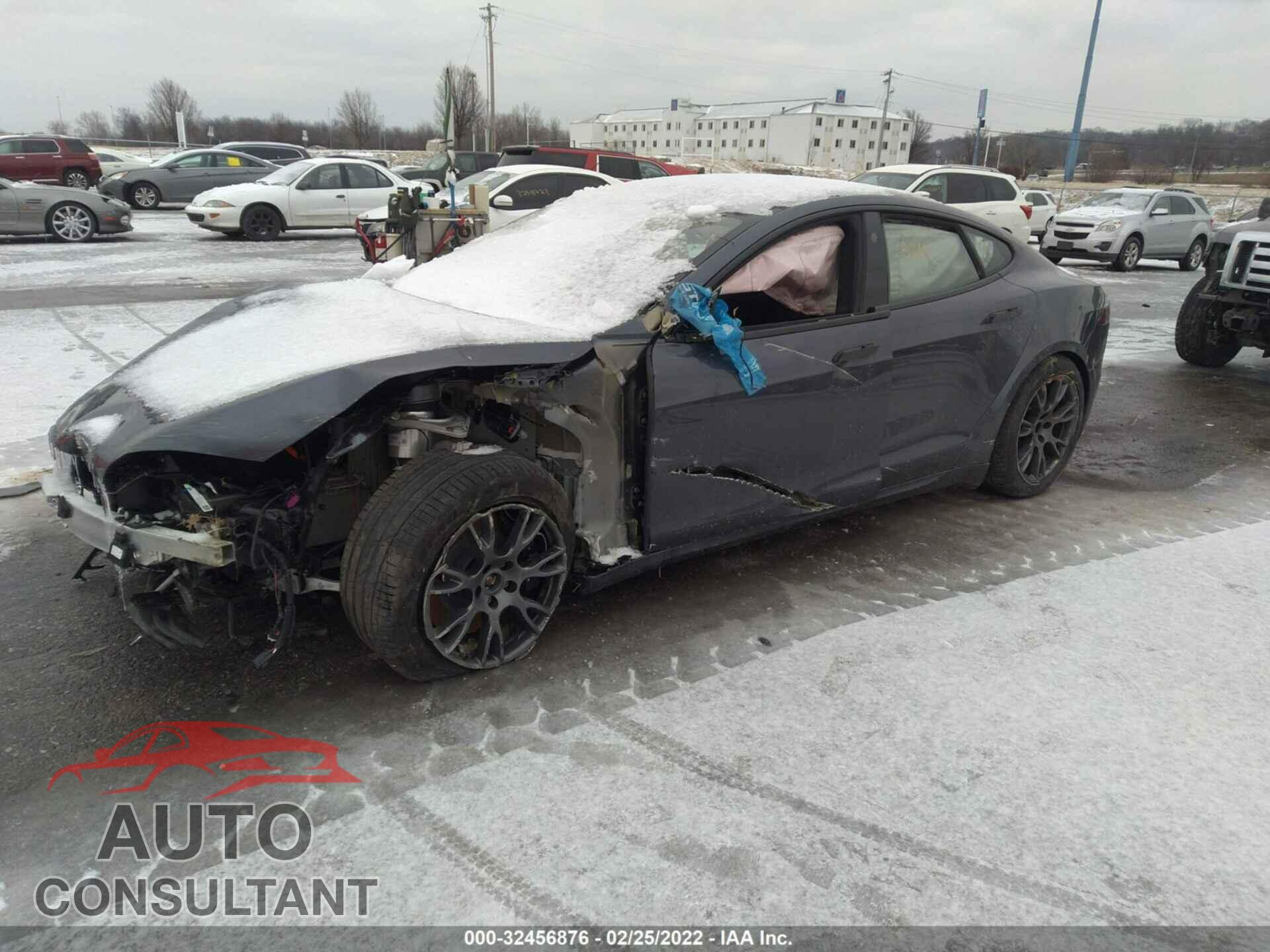TESLA MODEL S 2021 - 5YJSA1E68MF438801
