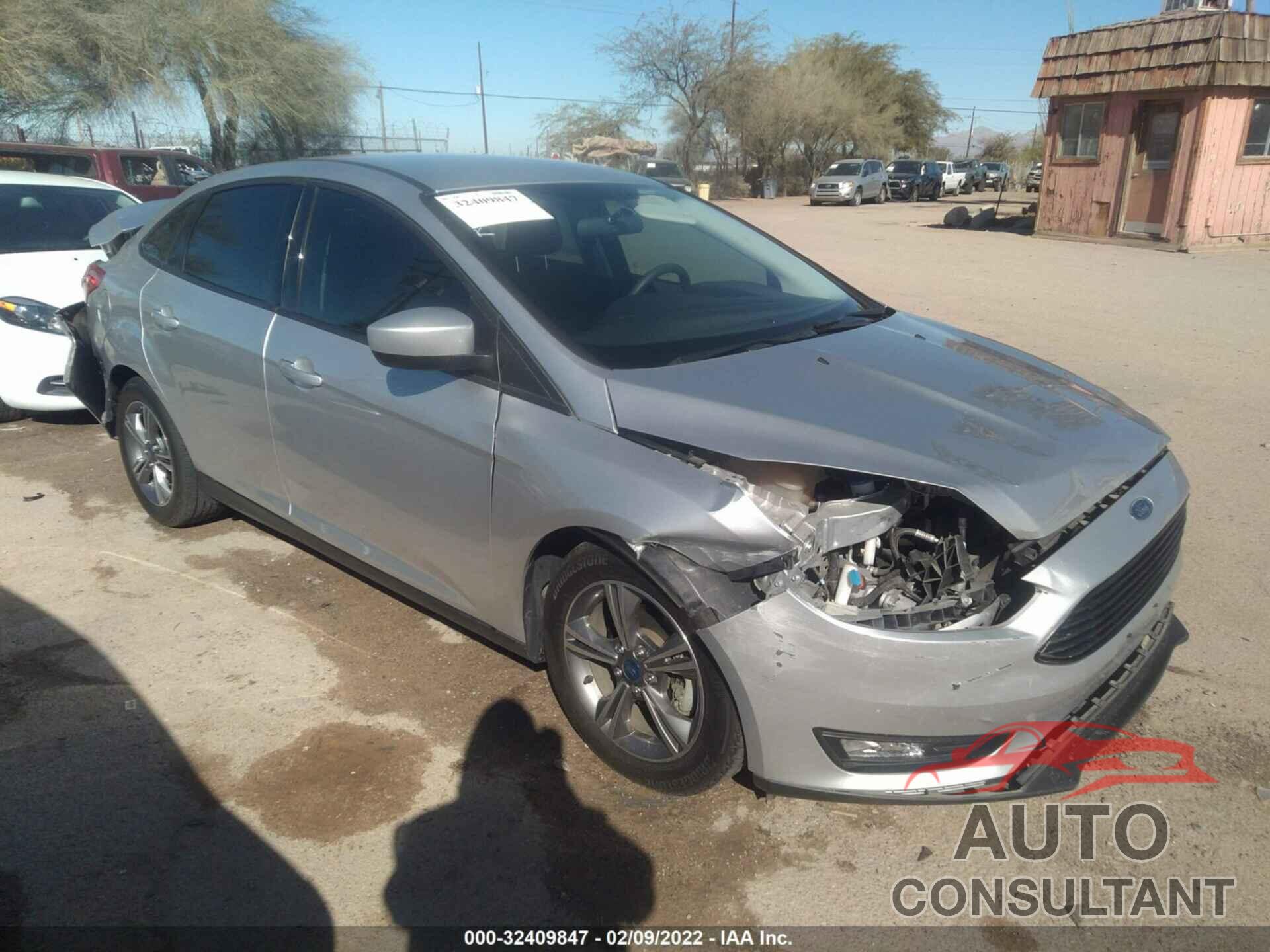 FORD FOCUS 2018 - 1FADP3FEXJL287256
