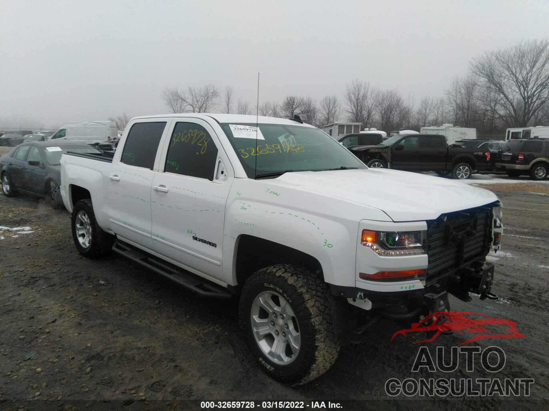 CHEVROLET SILVERADO 1500 2018 - 3GCUKREC2JG620302