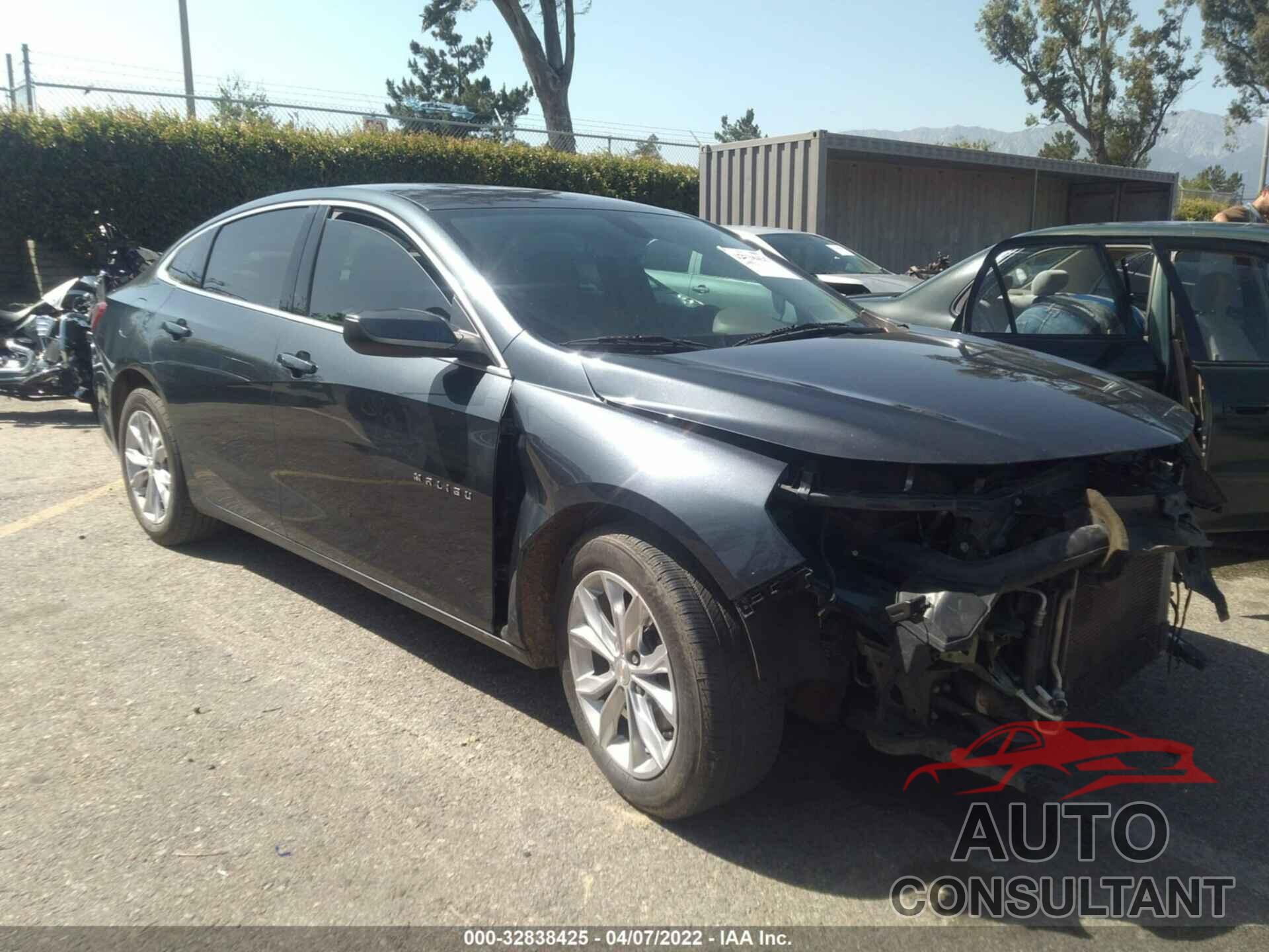 CHEVROLET MALIBU 2019 - 1G1ZD5ST5KF106646