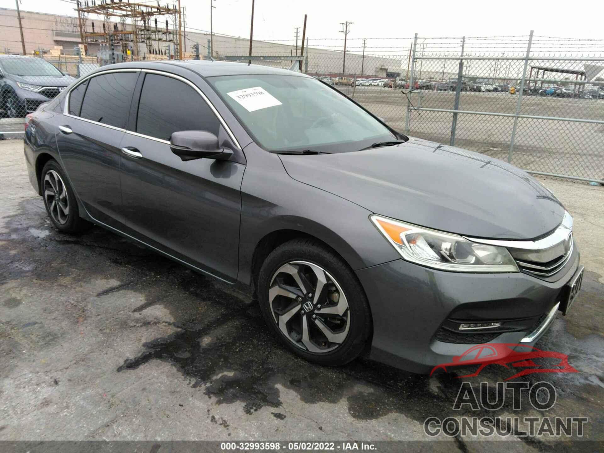 HONDA ACCORD SEDAN 2017 - 1HGCR3F82HA032523