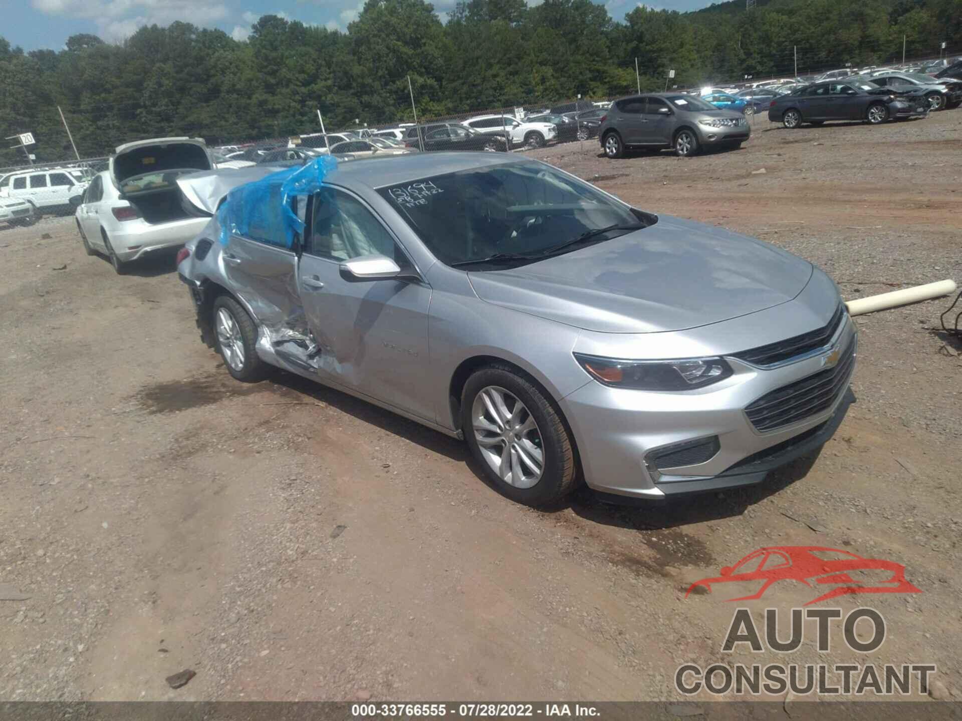 CHEVROLET MALIBU 2018 - 1G1ZD5ST8JF153510