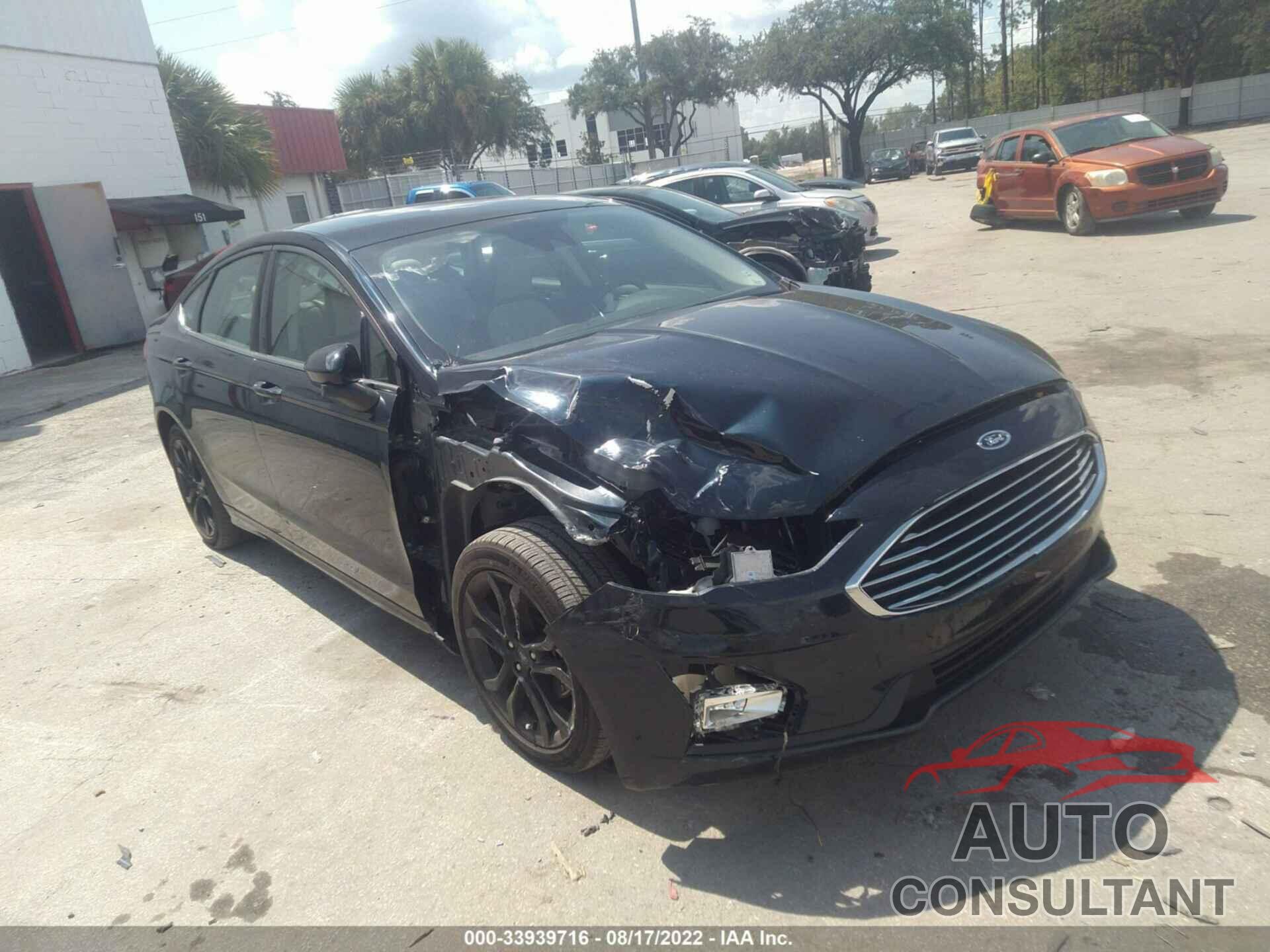 FORD FUSION 2020 - 3FA6P0HD5LR197657