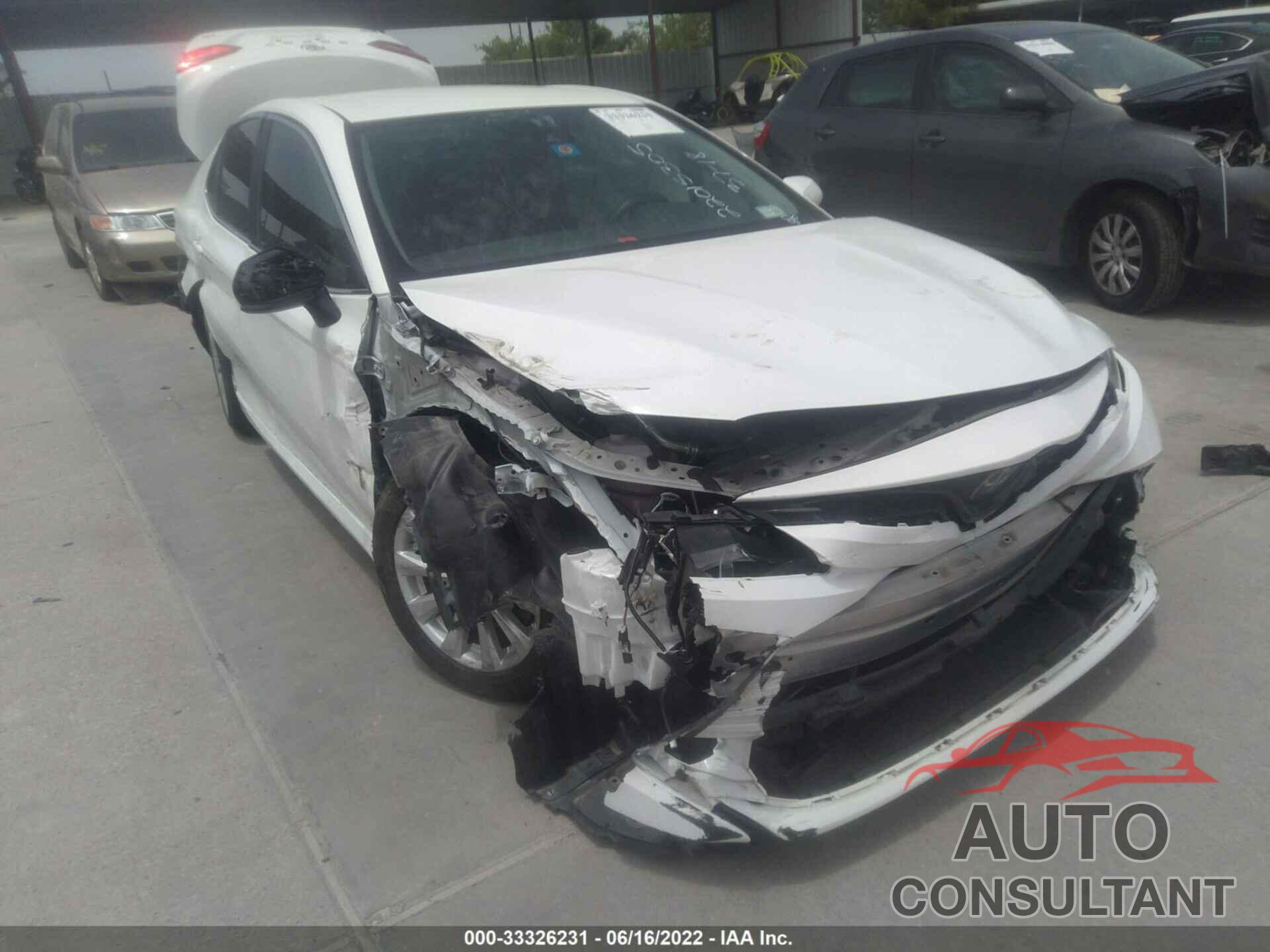 TOYOTA CAMRY 2020 - 4T1C11AK0LU401251