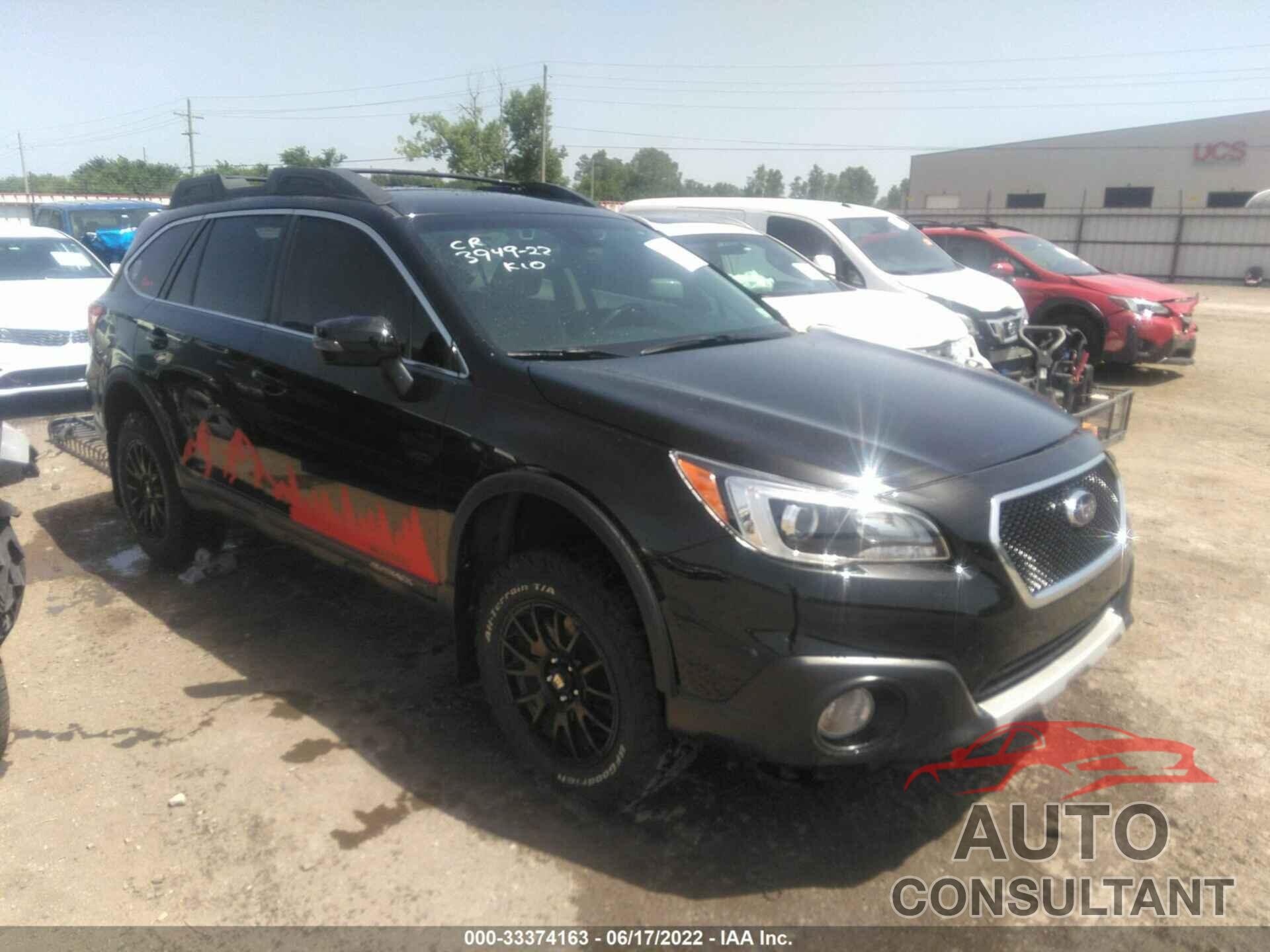 SUBARU OUTBACK 2017 - 4S4BSENC4H3283835