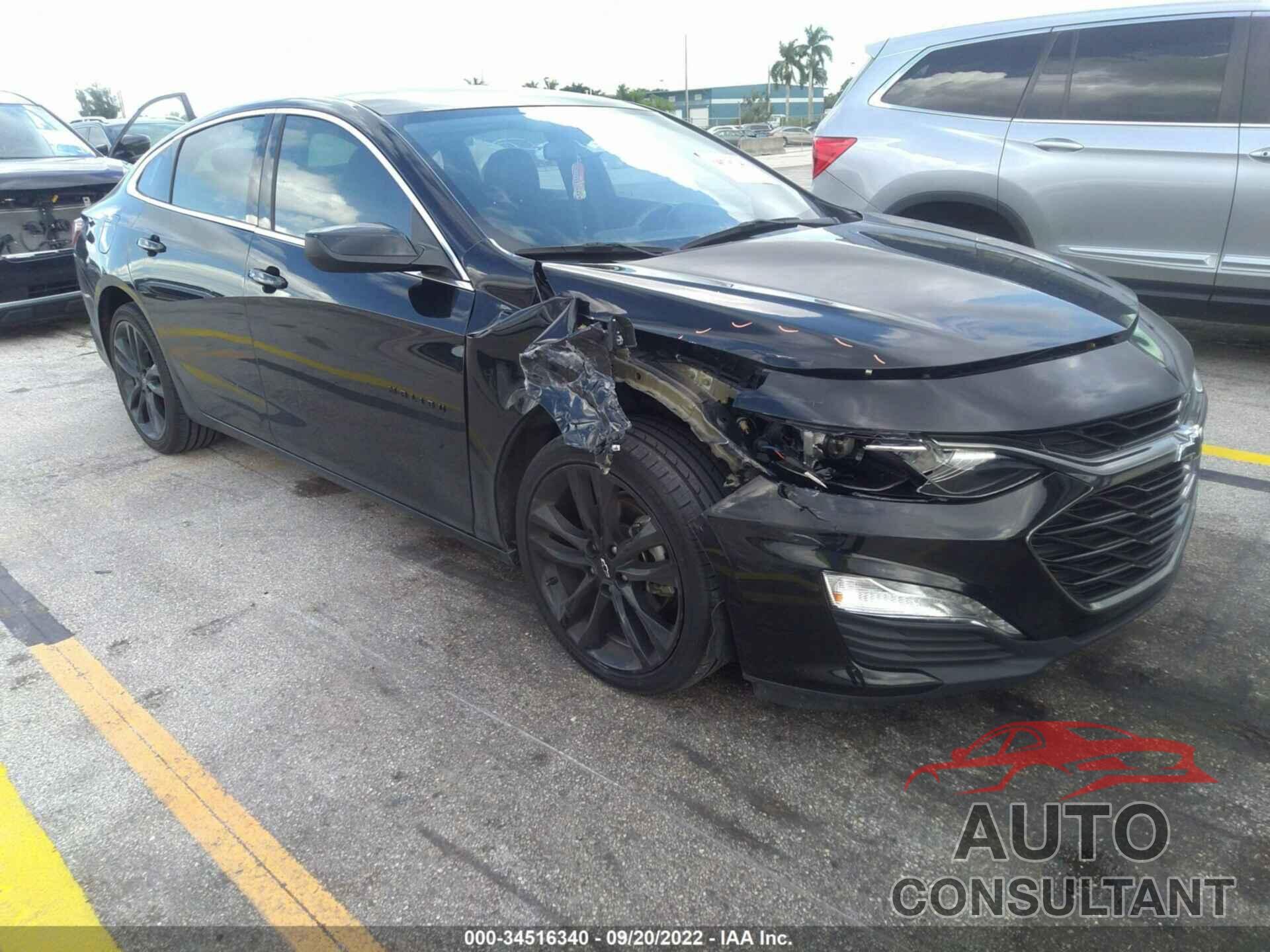 CHEVROLET MALIBU 2021 - 1G1ZD5STXMF018145