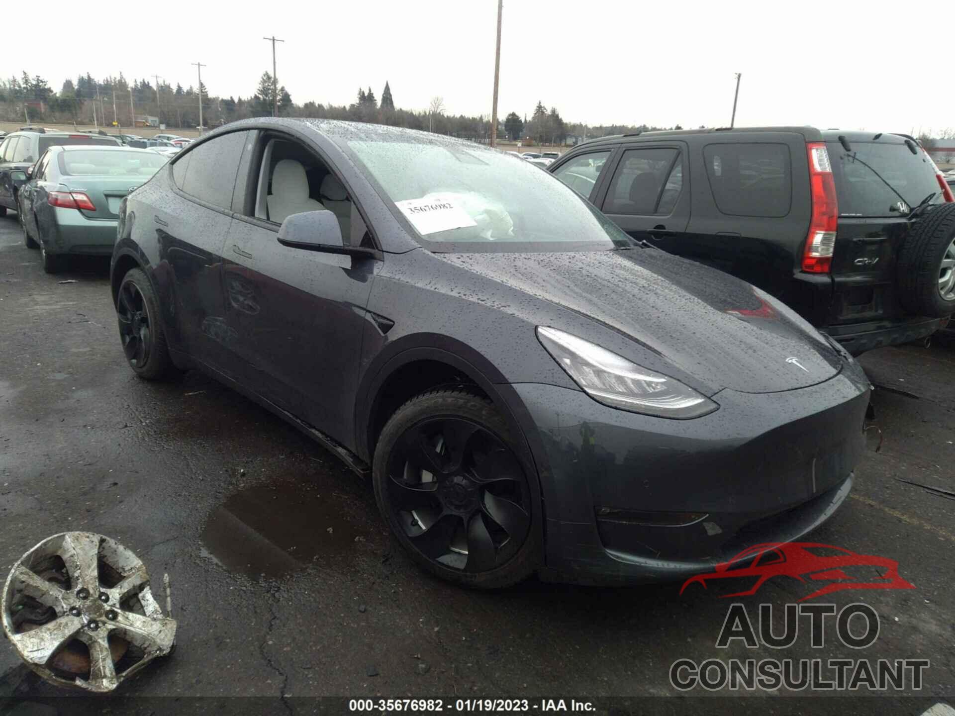 TESLA MODEL Y 2021 - 5YJYGDEE7MF271803
