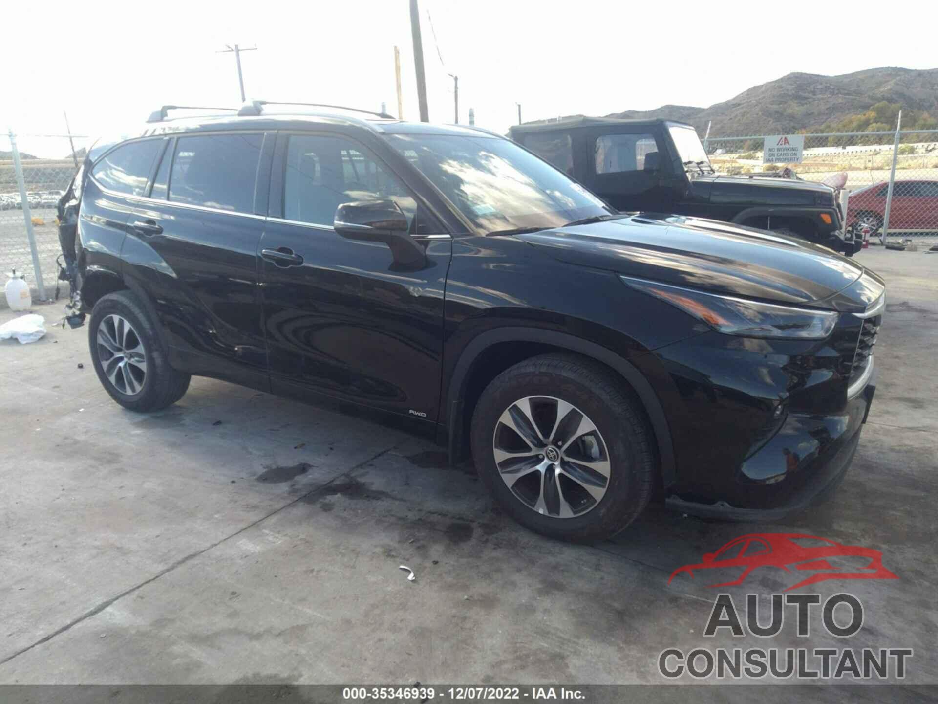 TOYOTA HIGHLANDER 2022 - 5TDHBRCH4NS553449
