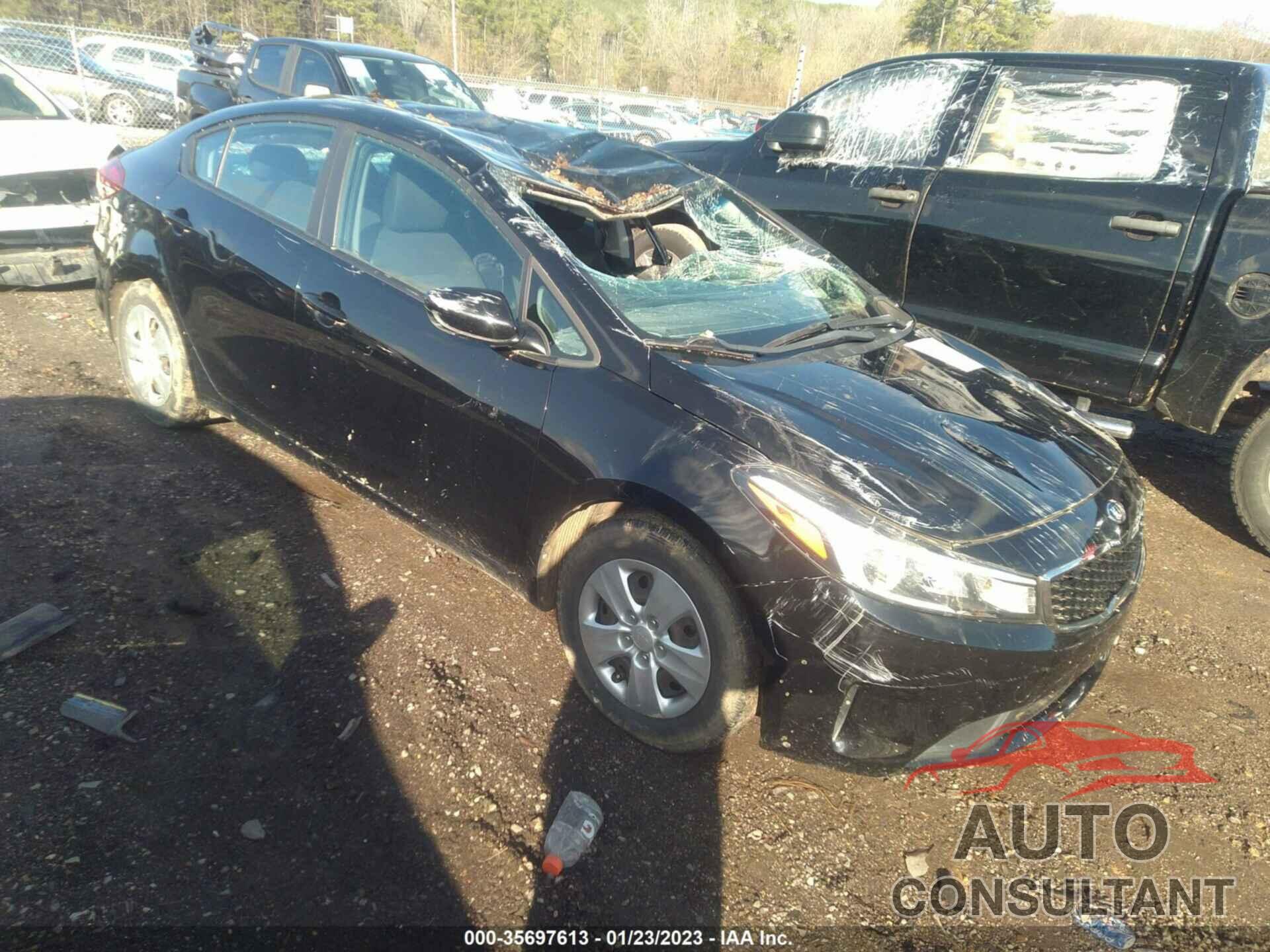 KIA FORTE 2017 - 3KPFK4A74HE149747