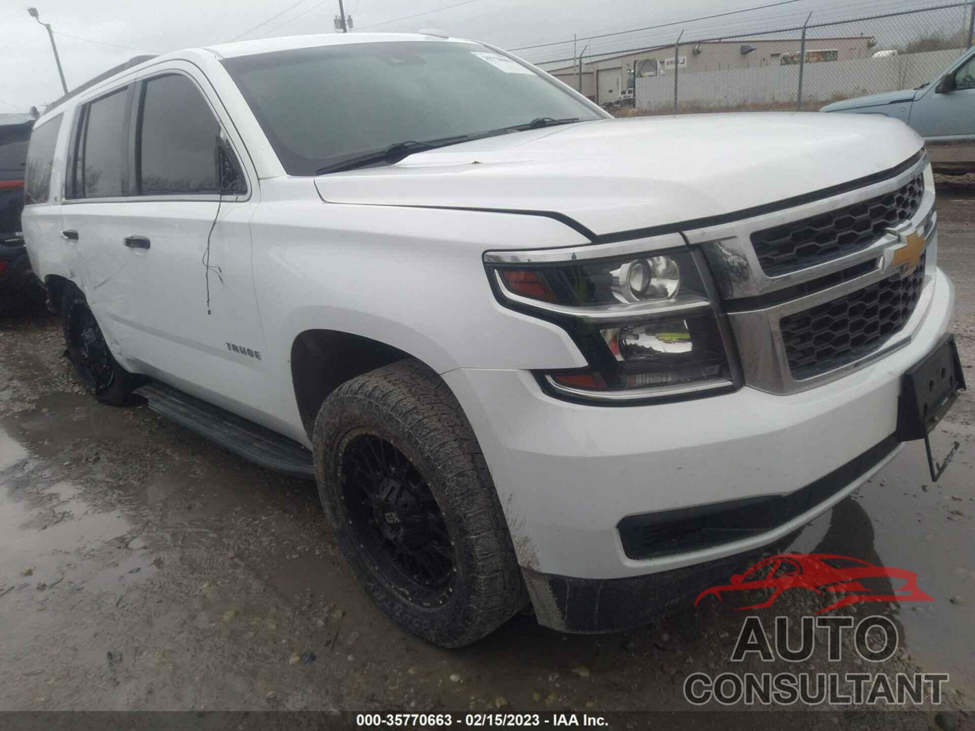 CHEVROLET TAHOE 2018 - 1GNSKBKC1JR383649