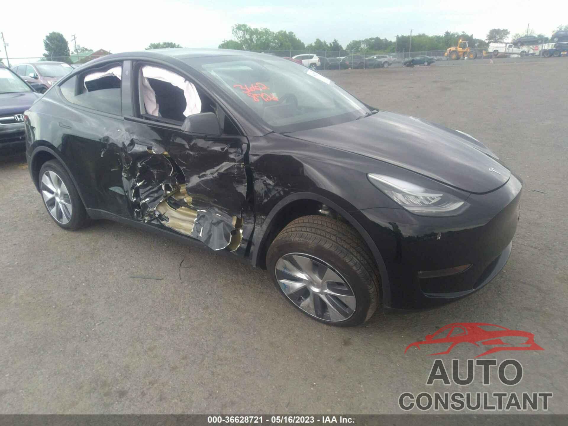 TESLA MODEL Y 2023 - 7SAYGDEEXPA029155