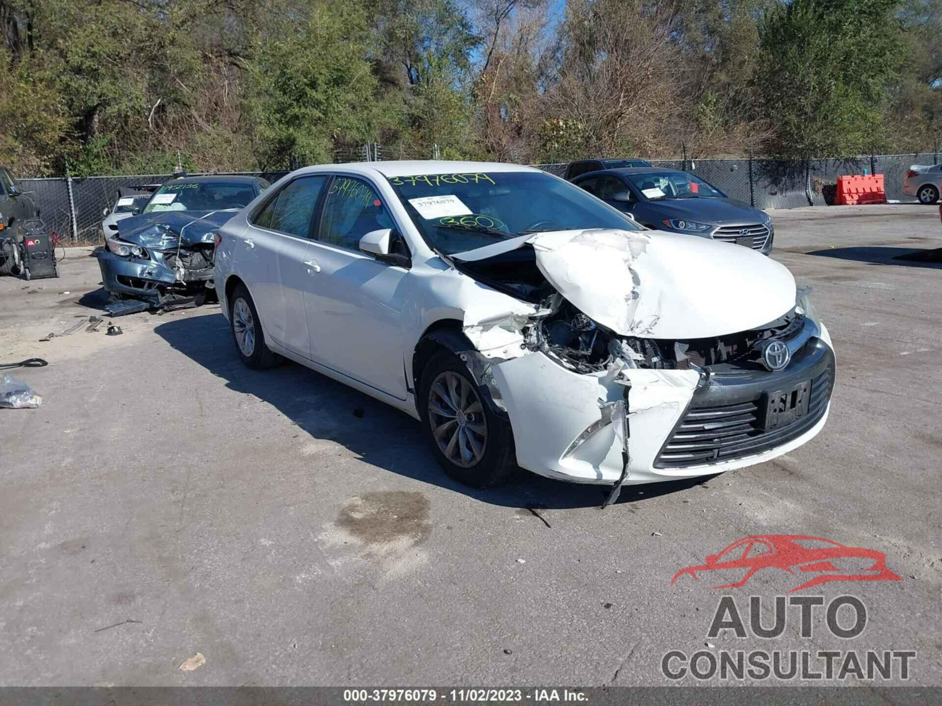 TOYOTA CAMRY 2015 - 4T4BF1FK9FR480595