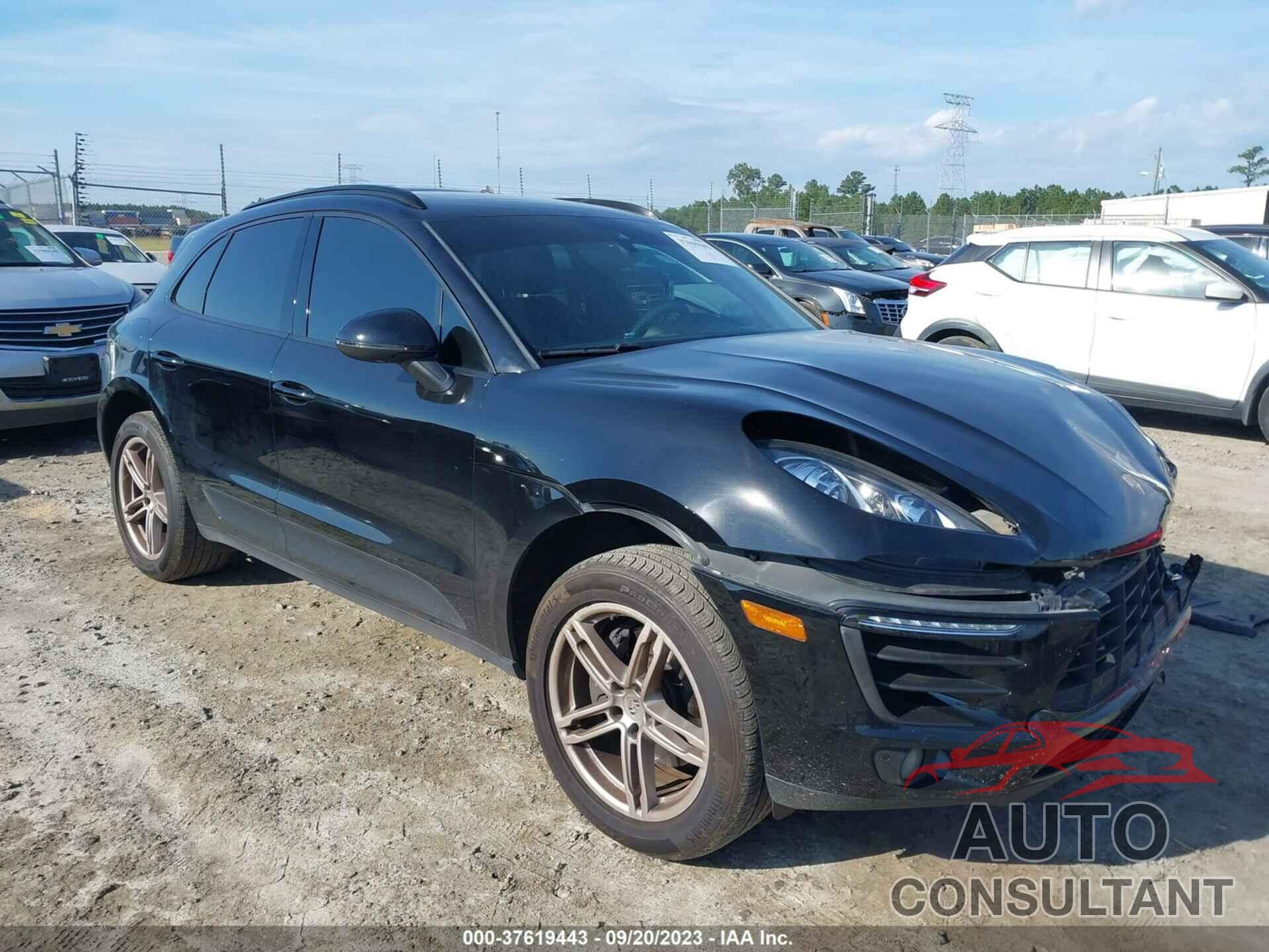 PORSCHE MACAN 2018 - WP1AA2A51JLB05071