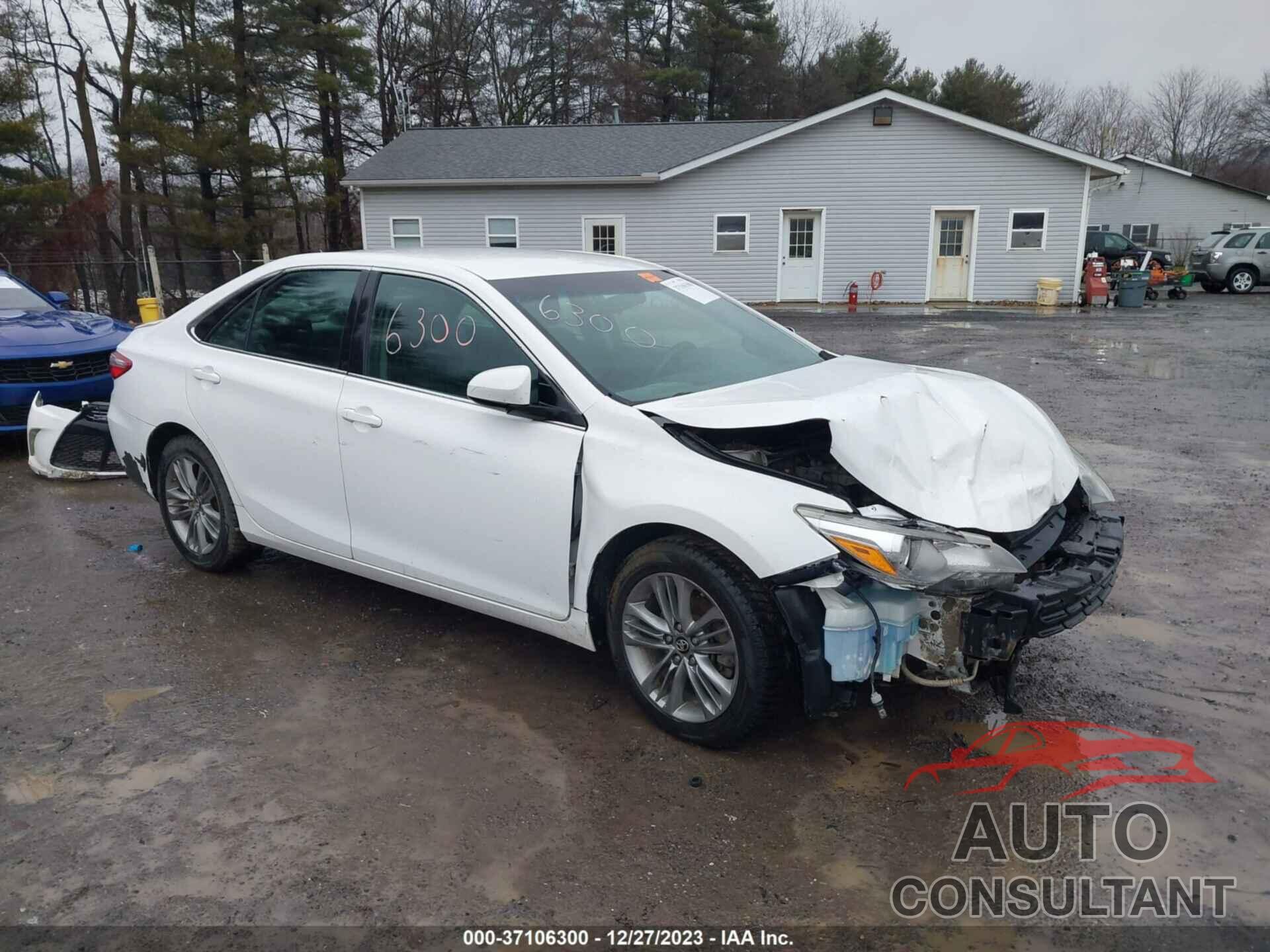 TOYOTA CAMRY 2016 - 4T1BF1FK9GU210083