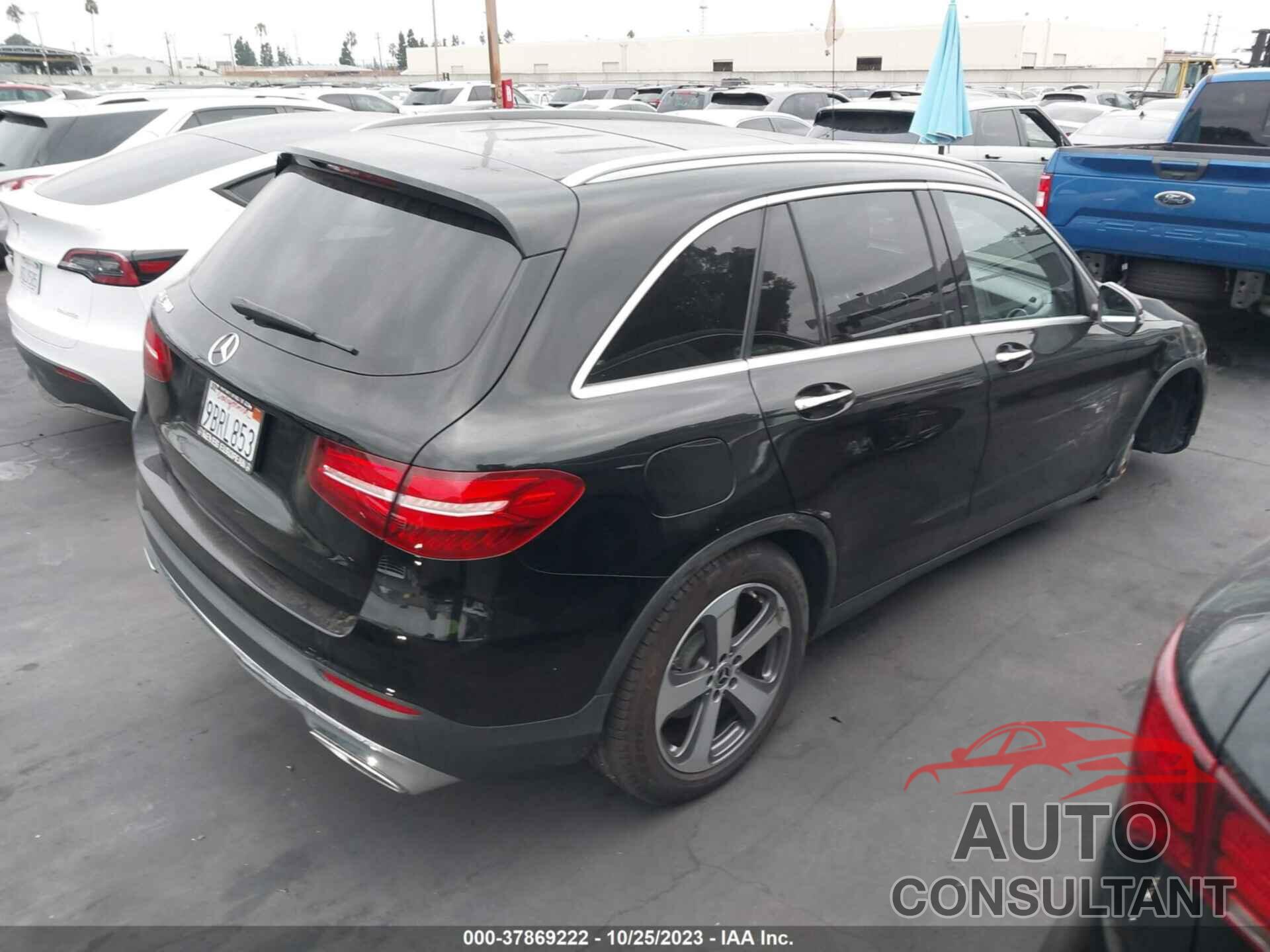 MERCEDES-BENZ GLC 2019 - WDC0G4JB2KF590425