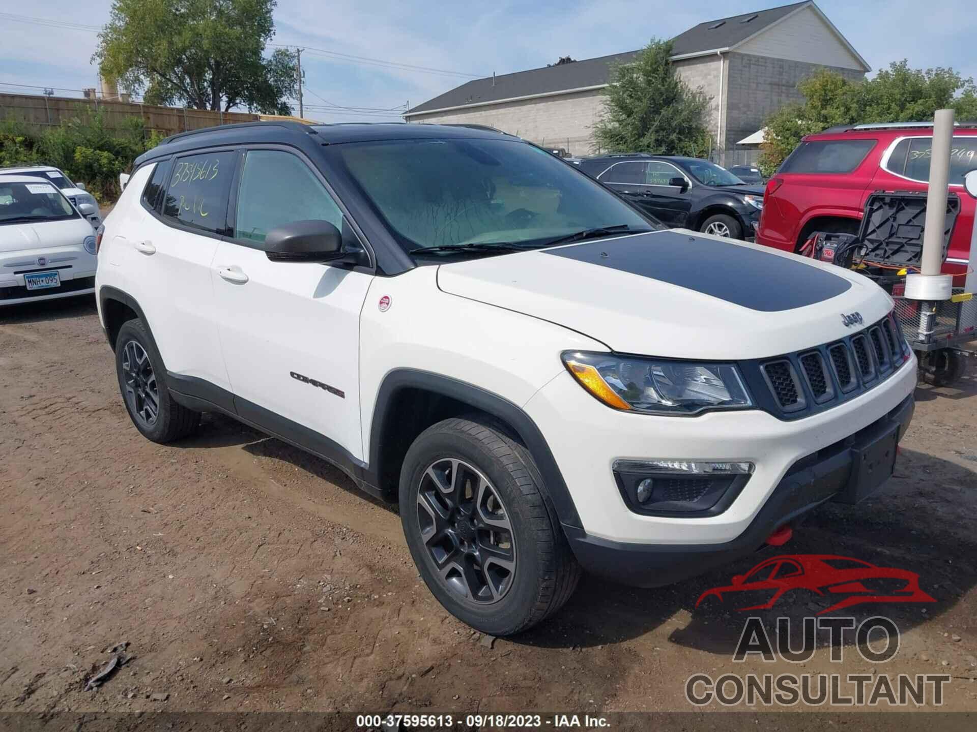 JEEP COMPASS 2019 - 3C4NJDDB0KT748114