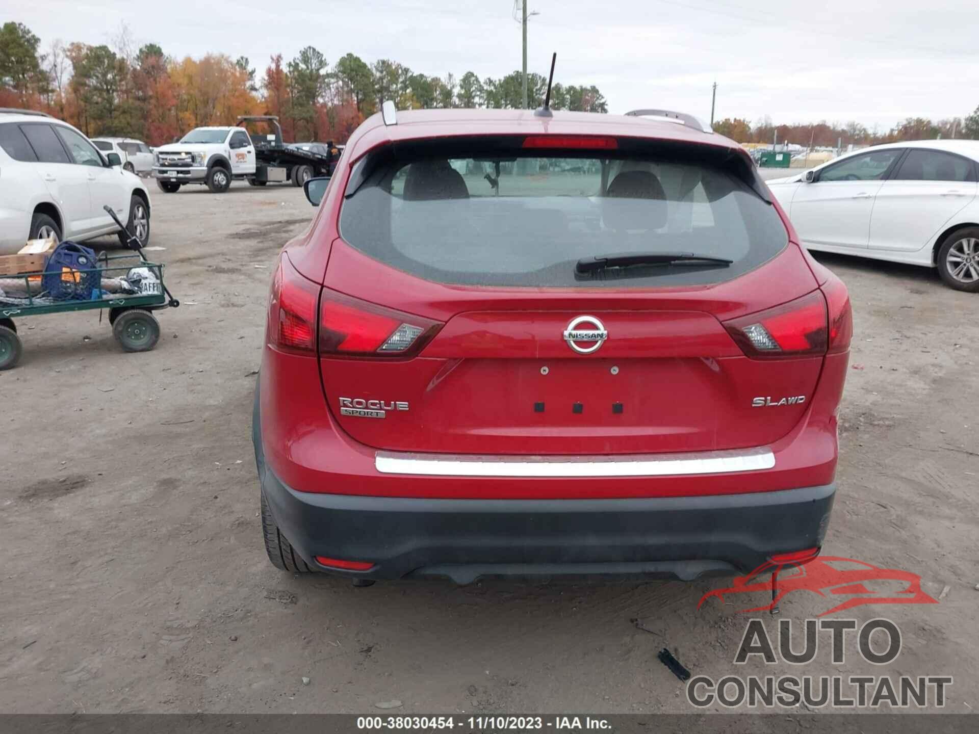 NISSAN ROGUE SPORT 2018 - JN1BJ1CRXJW201010