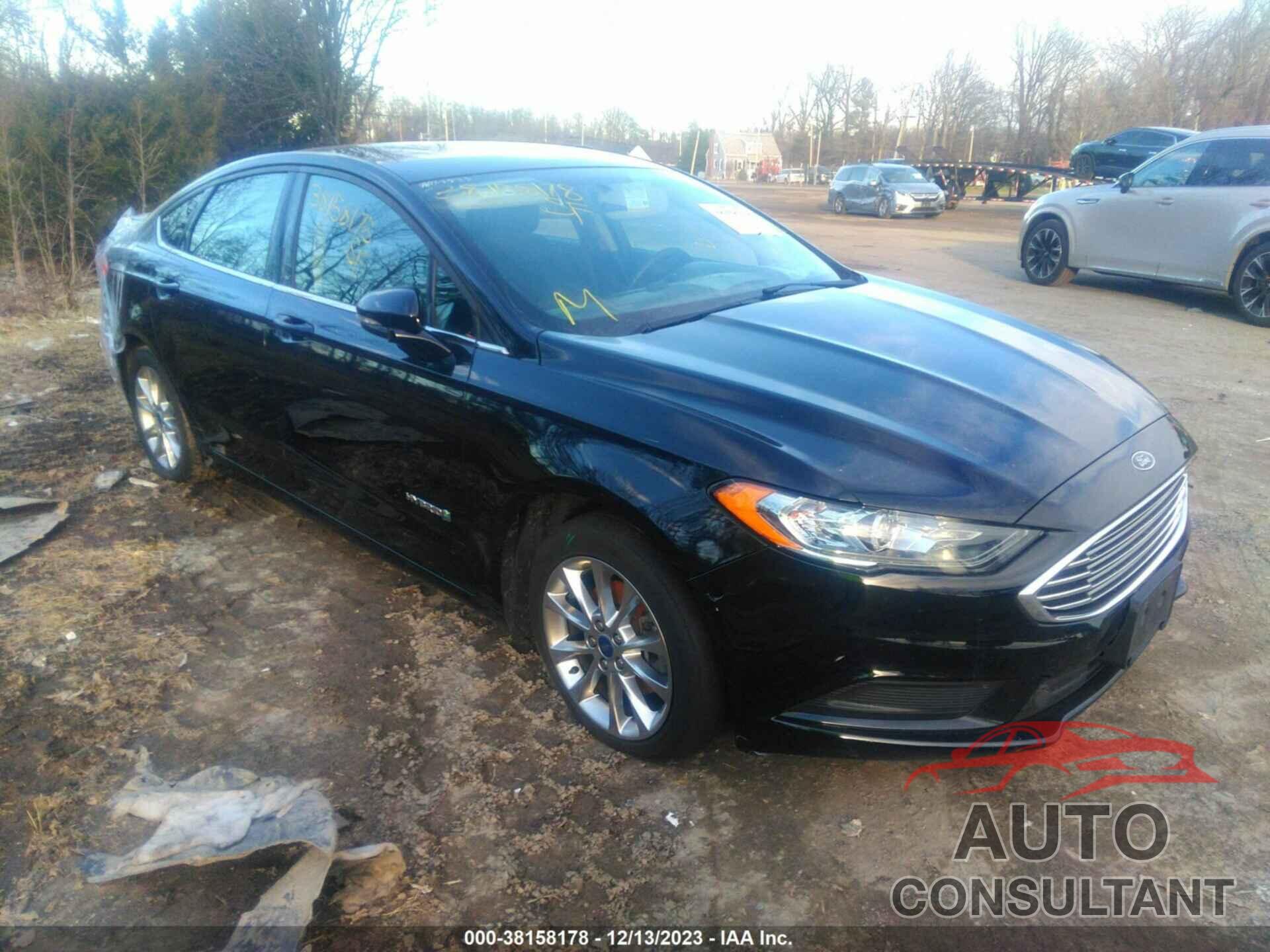 FORD FUSION HYBRID 2017 - 3FA6P0LU8HR215275