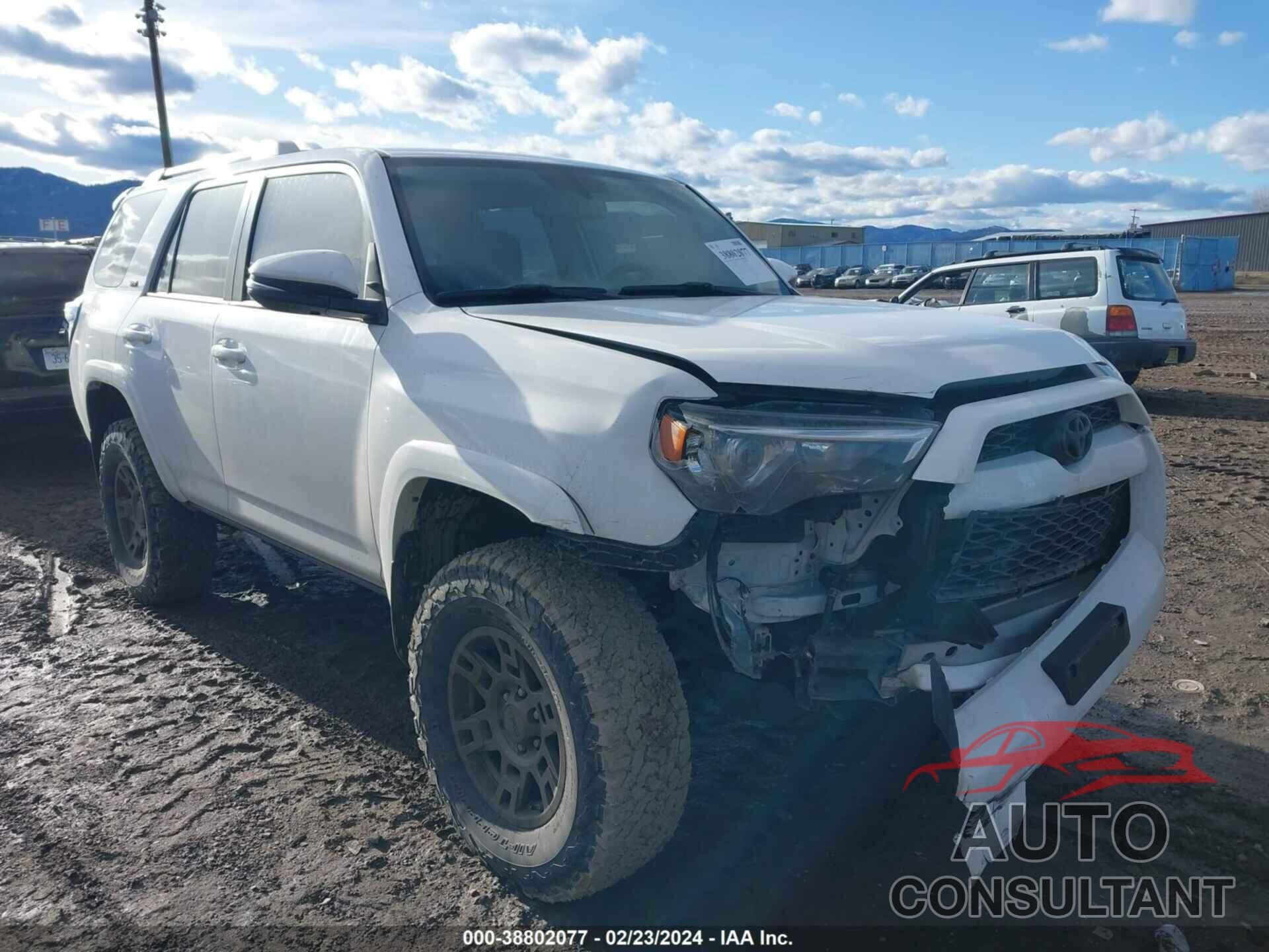 TOYOTA 4RUNNER 2018 - JTEBU5JR8J5561151