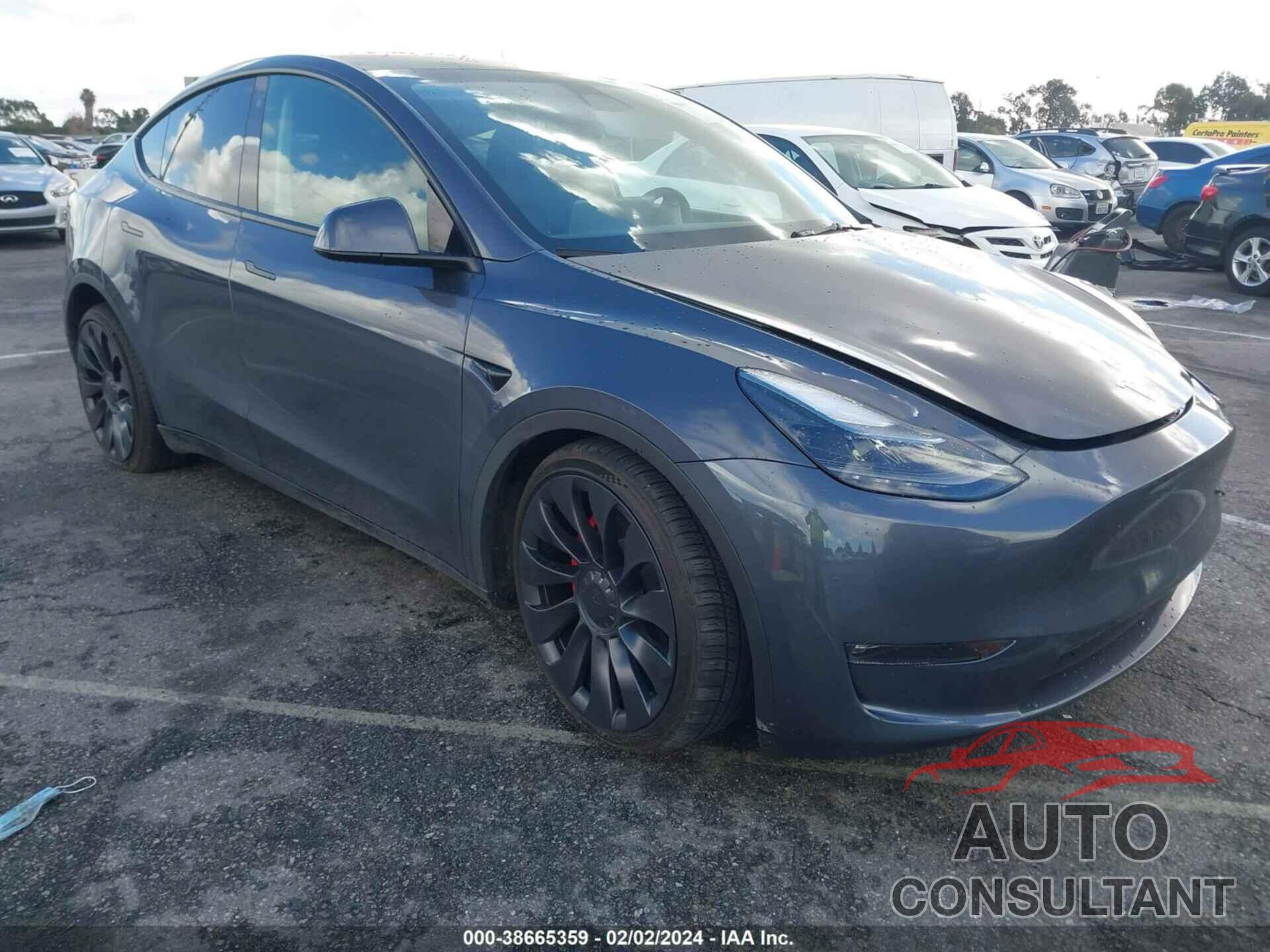 TESLA MODEL Y 2023 - 7SAYGDEF6PF696784