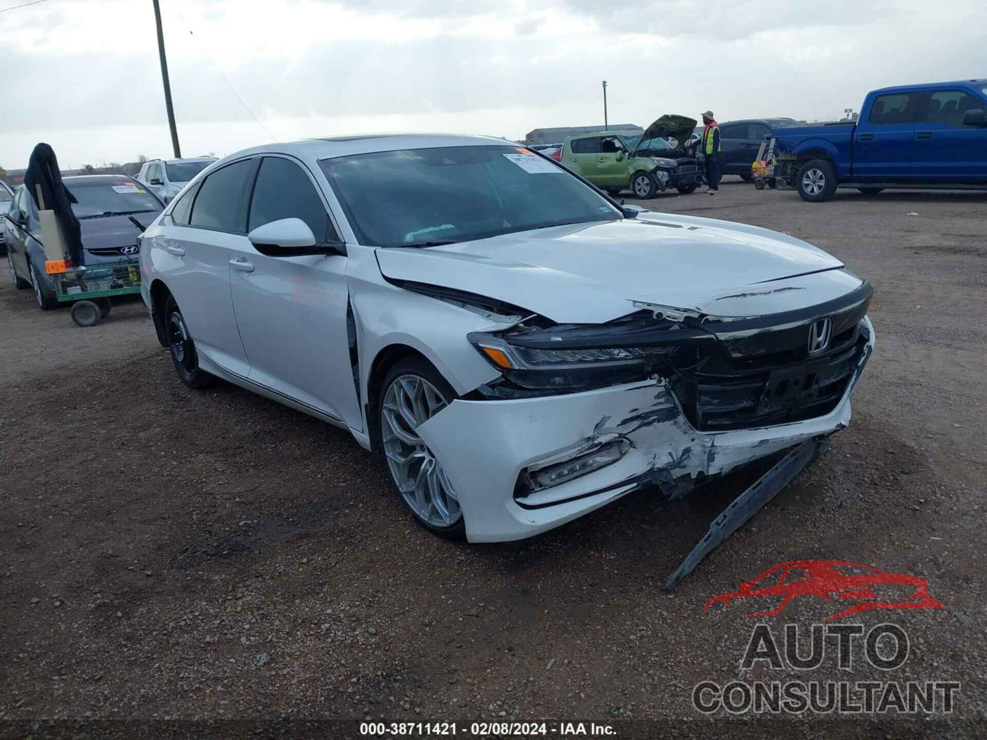 HONDA ACCORD 2018 - 1HGCV2F61JA037982