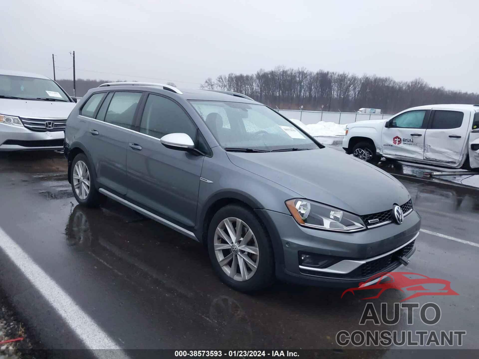 VOLKSWAGEN GOLF ALLTRACK 2017 - 3VWH17AU1HM527500