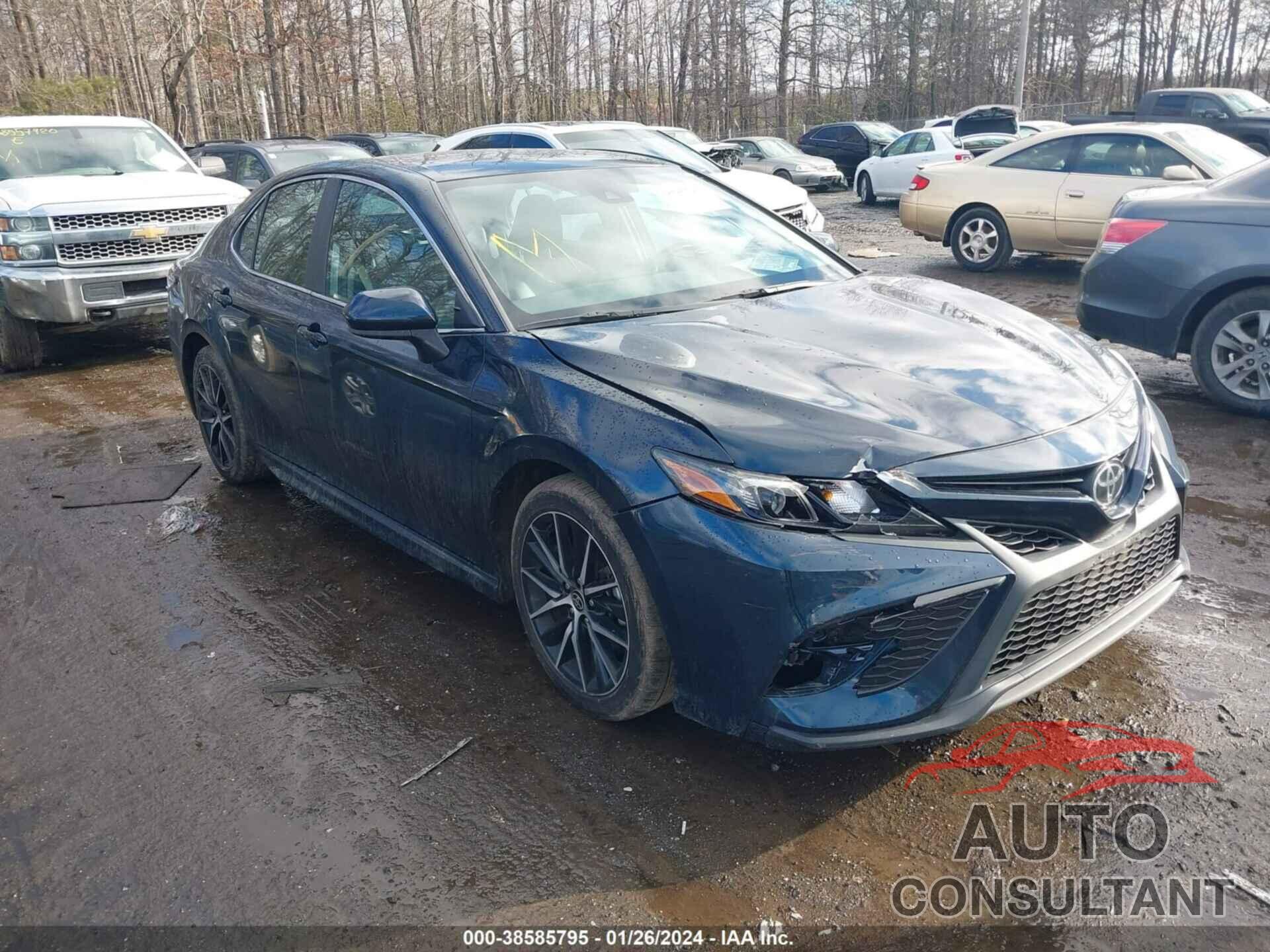 TOYOTA CAMRY 2021 - 4T1G11AK6MU584982