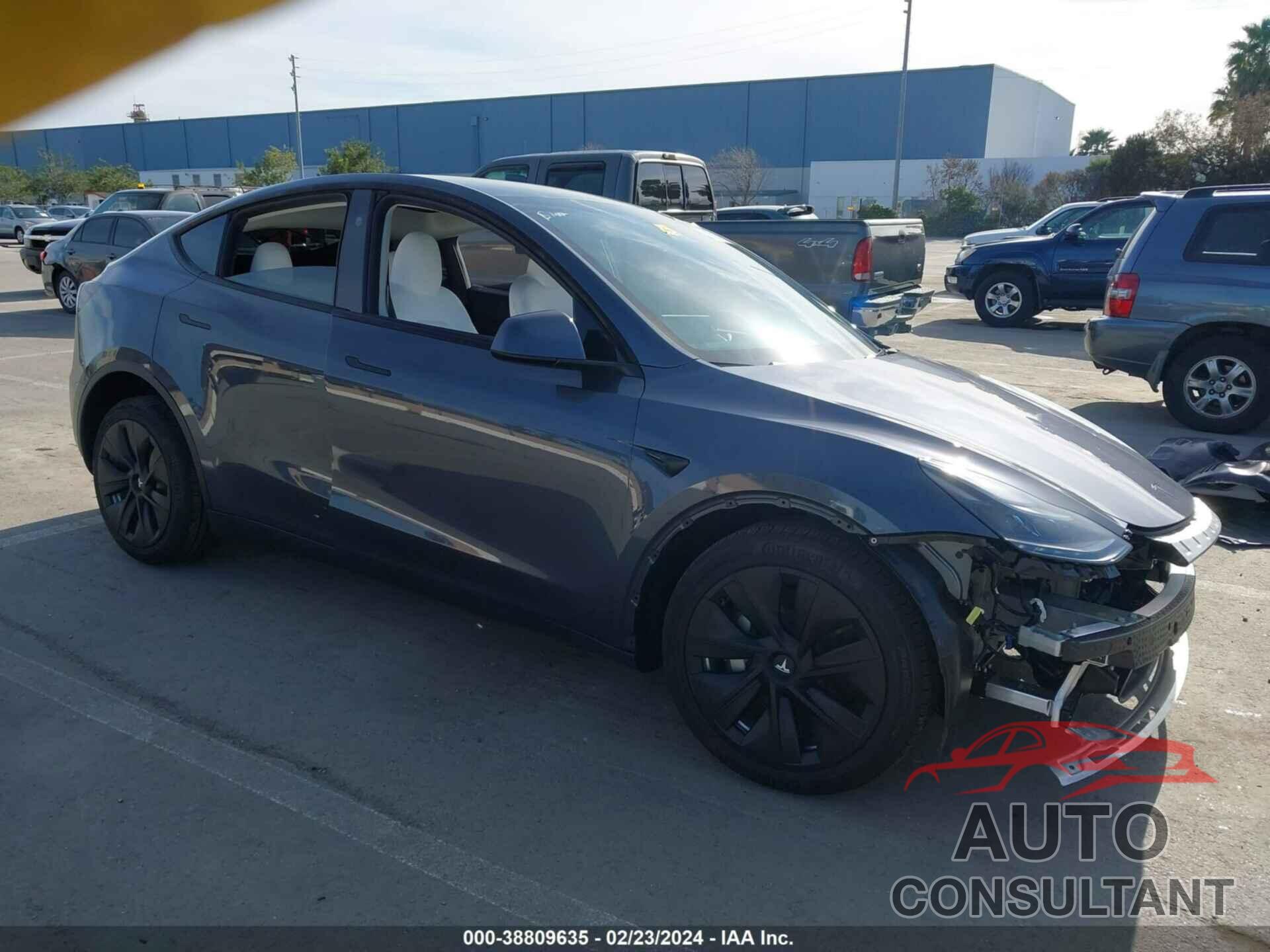 TESLA MODEL Y 2023 - 7SAYGDEE9PF816438