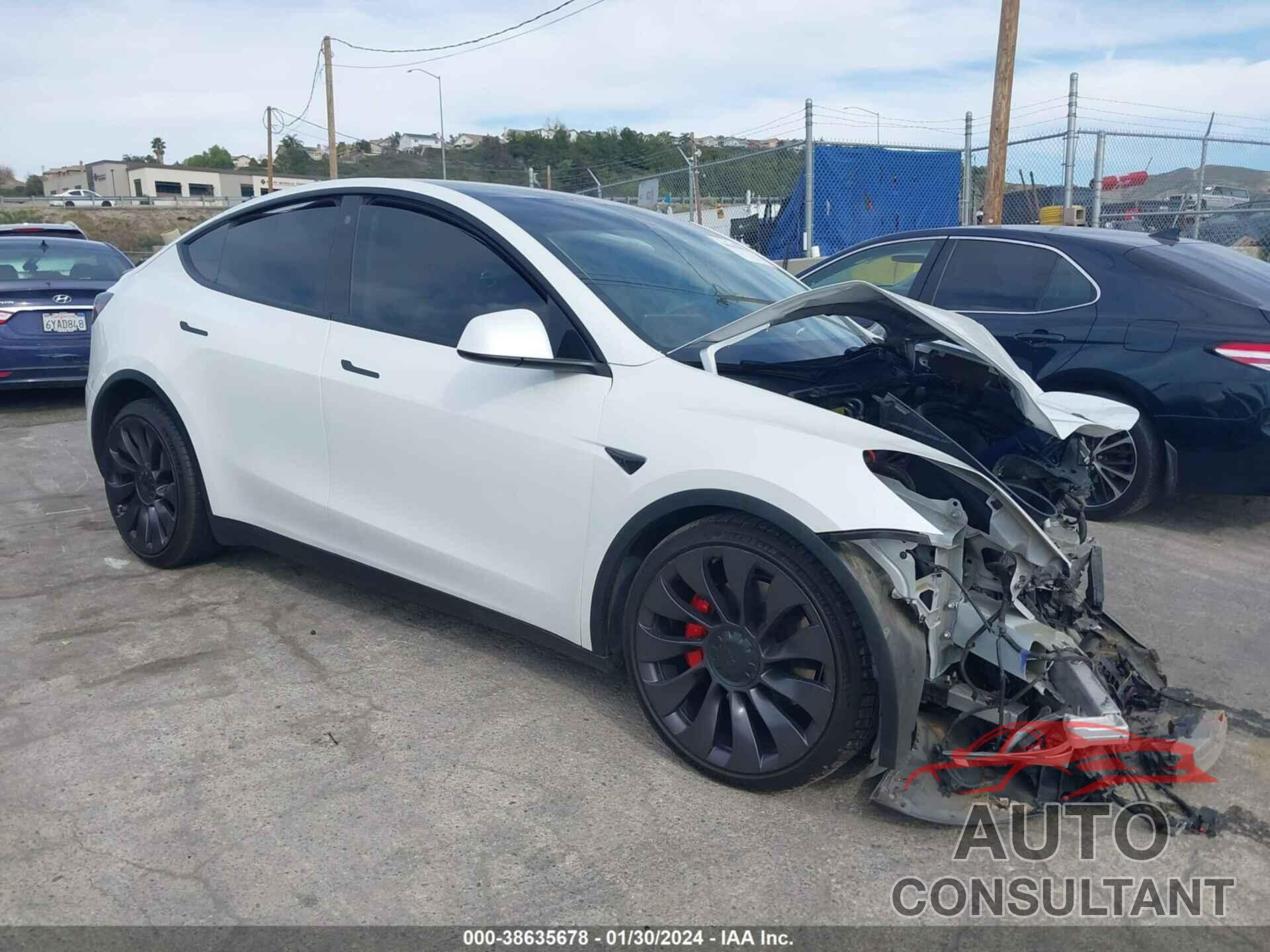 TESLA MODEL Y 2021 - 5YJYGDEFXMF173373