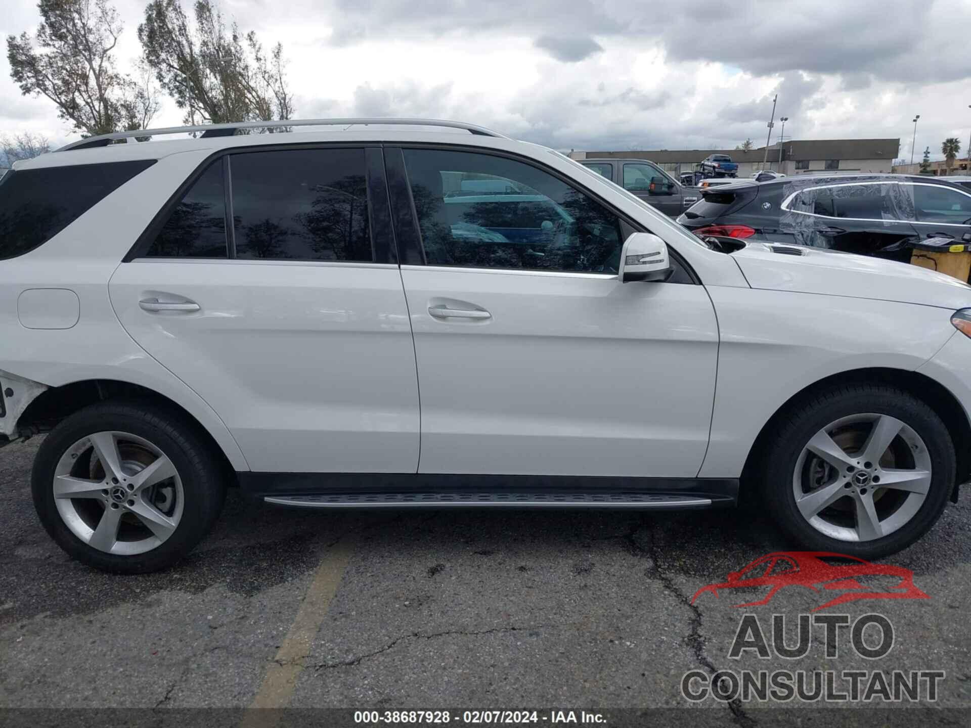 MERCEDES-BENZ GLE 350 2017 - 4JGDA5HB7HA942131