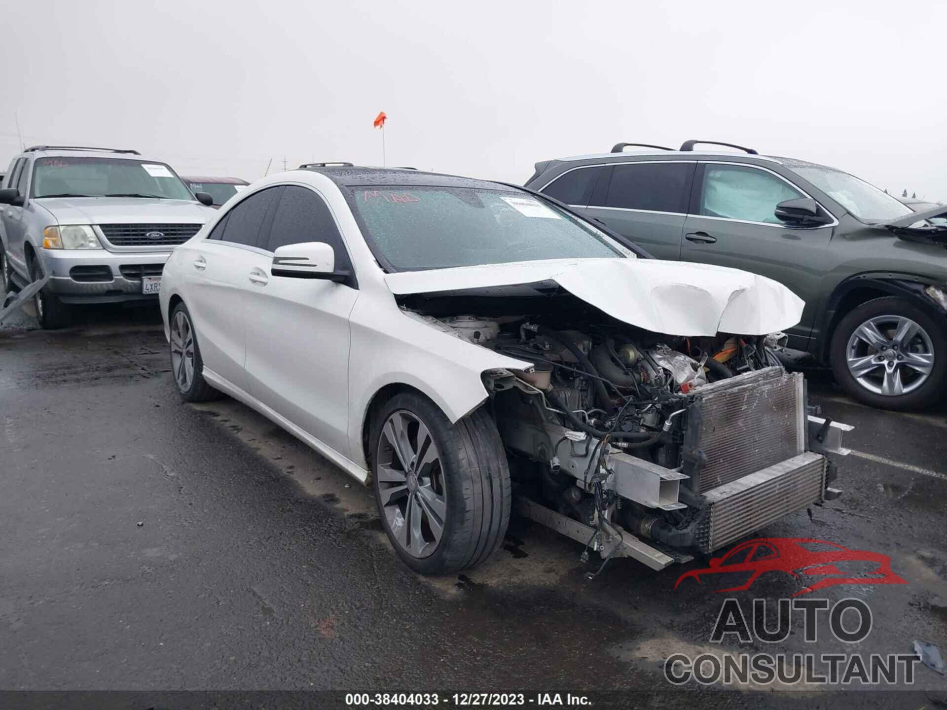 MERCEDES-BENZ CLA 250 2016 - WDDSJ4EB2GN385653