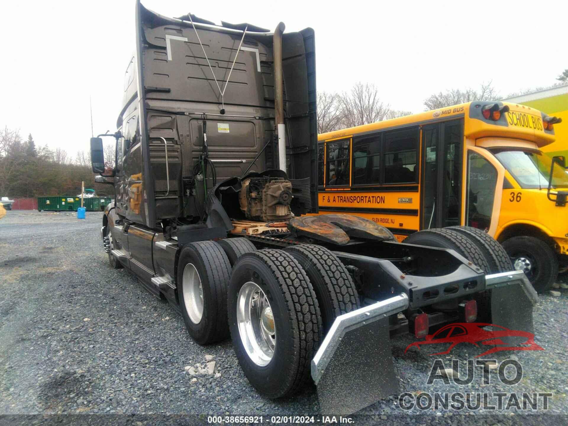 VOLVO VNL 2020 - 4V4NC9EH7LN259662