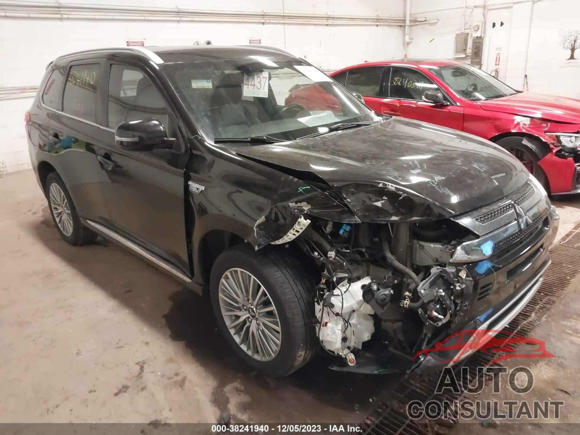 MITSUBISHI OUTLANDER PHEV 2019 - JA4J24A56KZ035392