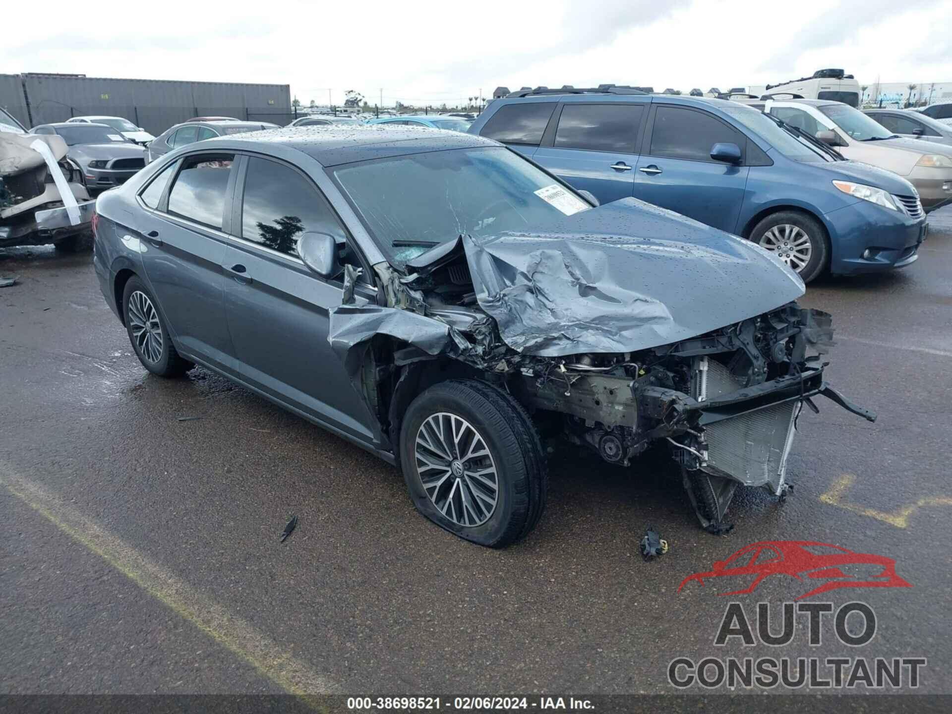 VOLKSWAGEN JETTA 2019 - 3VWC57BU5KM209741