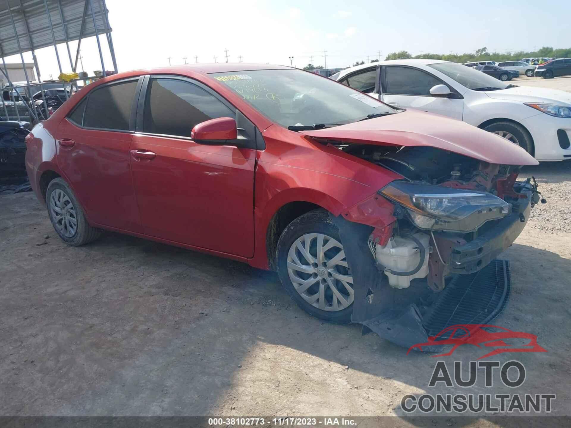TOYOTA COROLLA 2018 - 5YFBURHE7JP764095